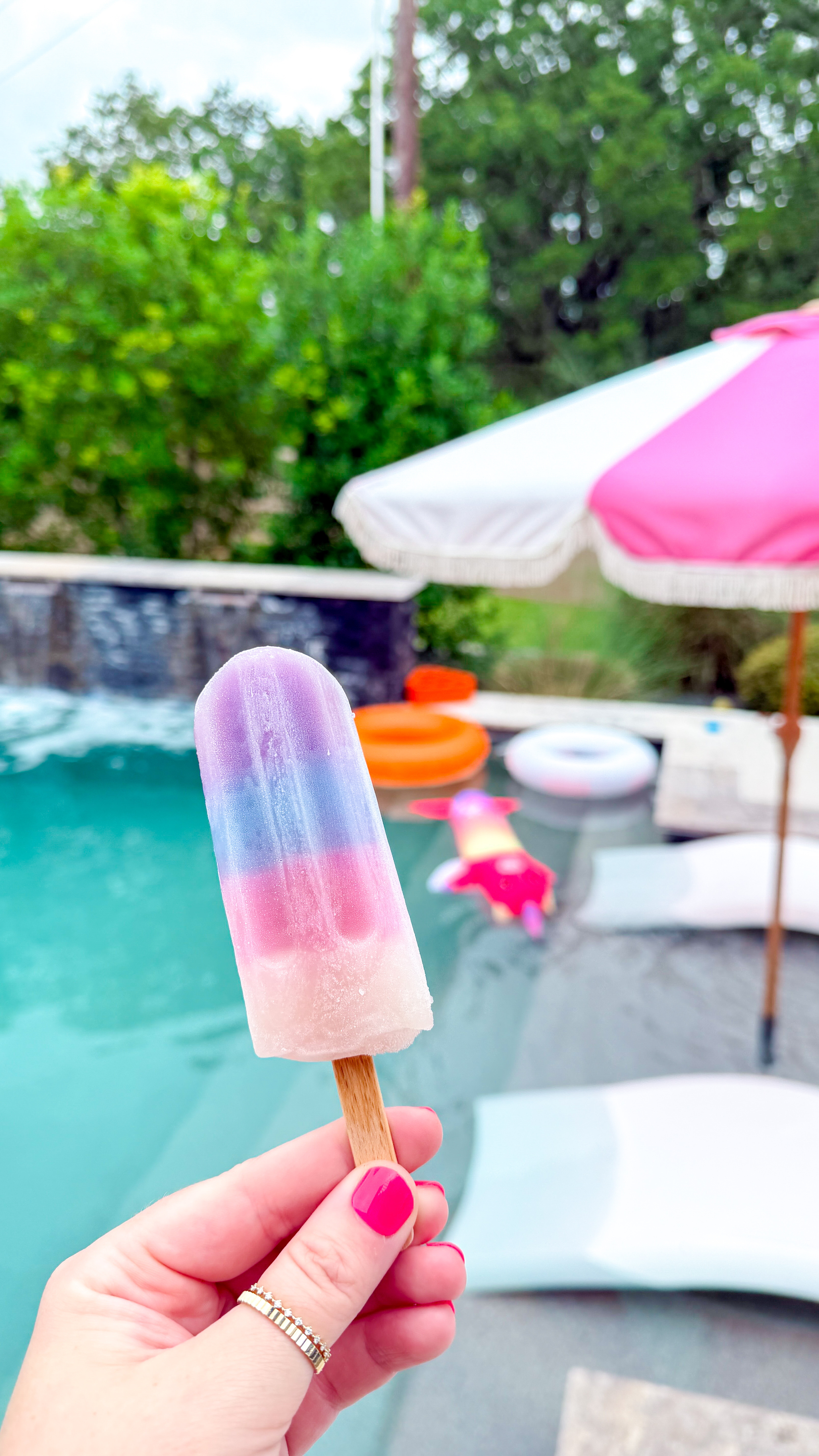 @target #ad #sponsored • the only way I’m surviving this summer heat: frozen treats from @target + pool days 🌺💦🌴  

 #LTKdayinmylife #LTKfoodie #LTKHome