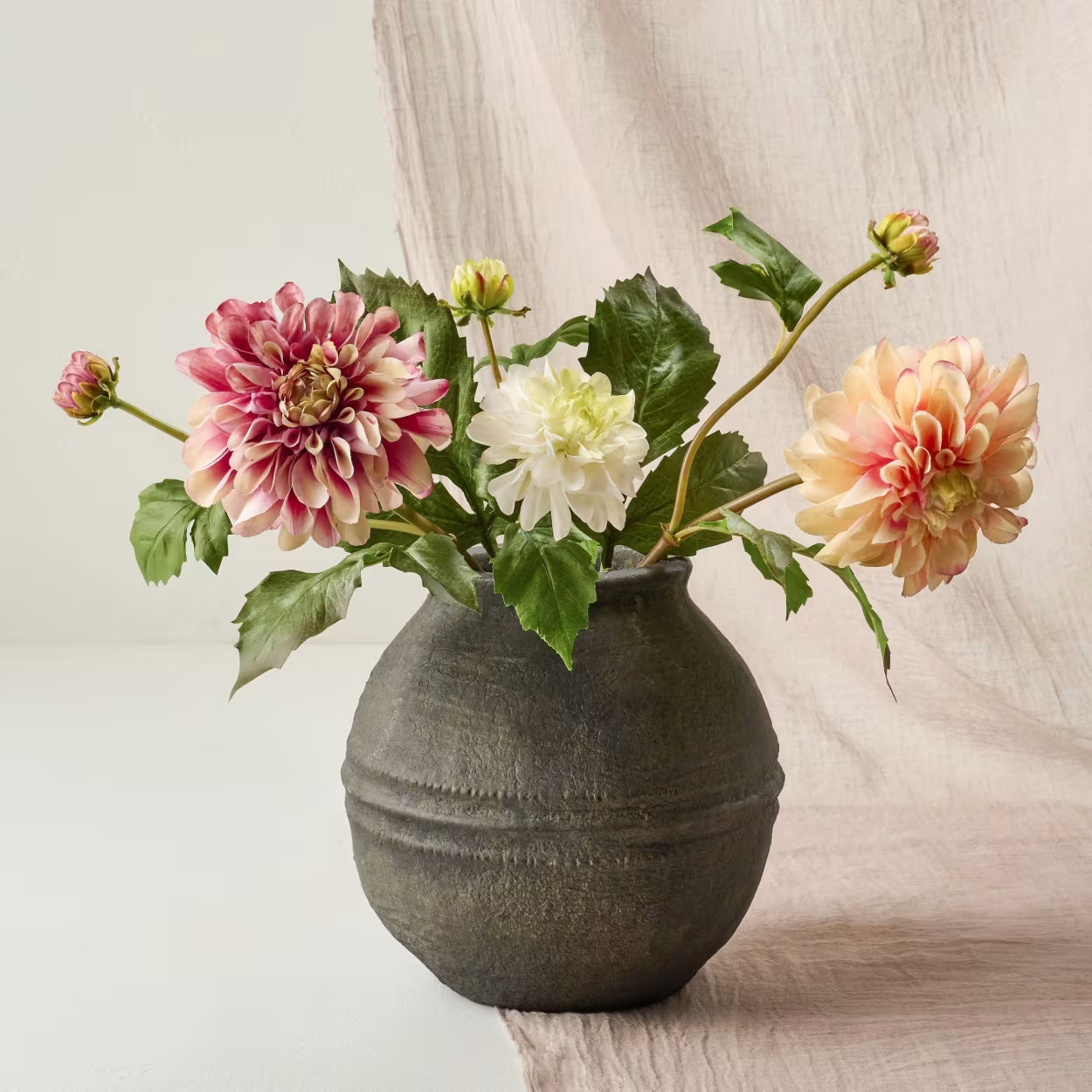 Black Concrete Vase + Dahlia Stems Pairing | Magnolia