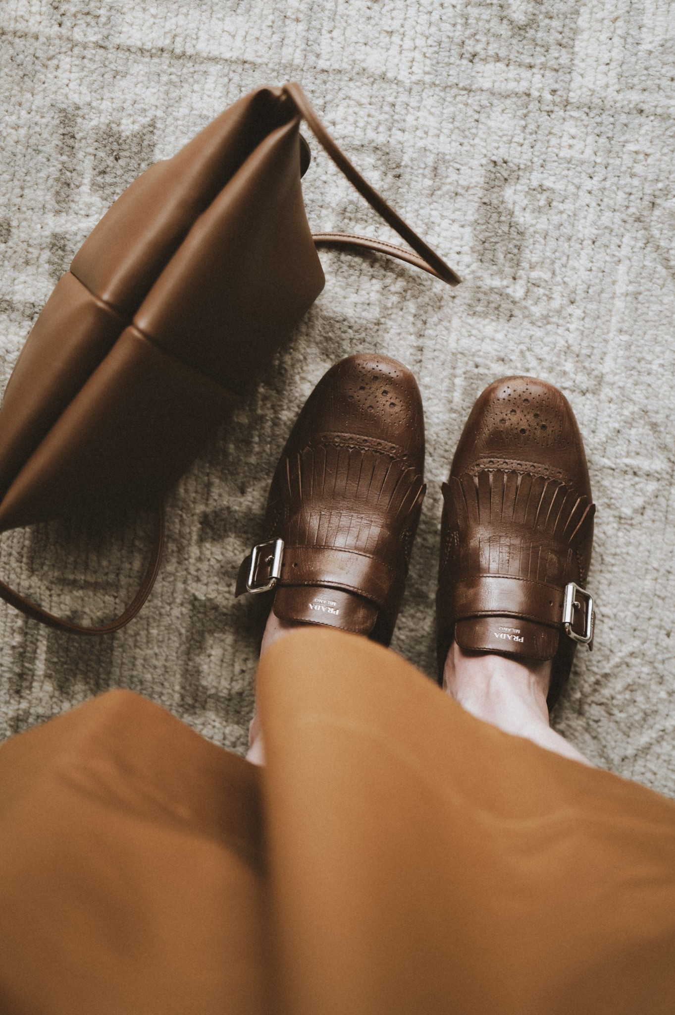 Maeden bag + Prada shoes 

#LTKShoeCrush #LTKItBag #LTKSeasonal