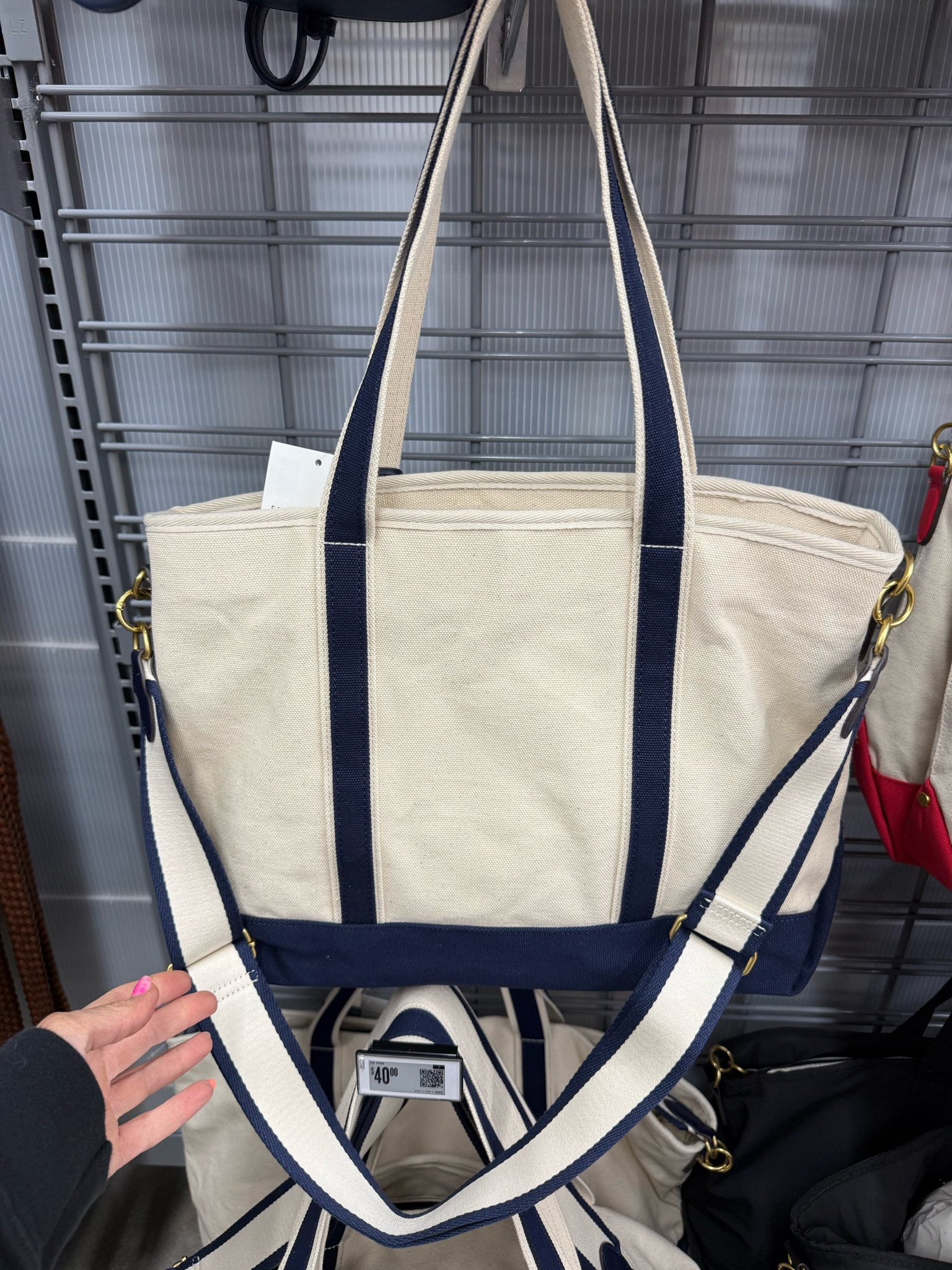 Summer must have 
Cooler 
Sports mom 
Patriotic 
Memorial Day 
Independence Day 
4th of July 
Labor Day 
Walmart