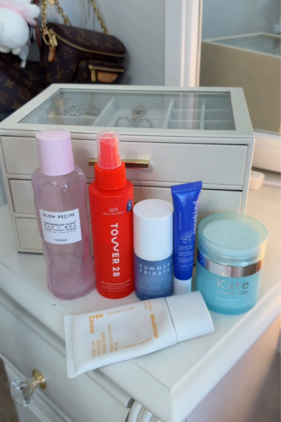 Skincare lineup!

#LTKselfcare #LTKmorningroutine #LTKBeauty