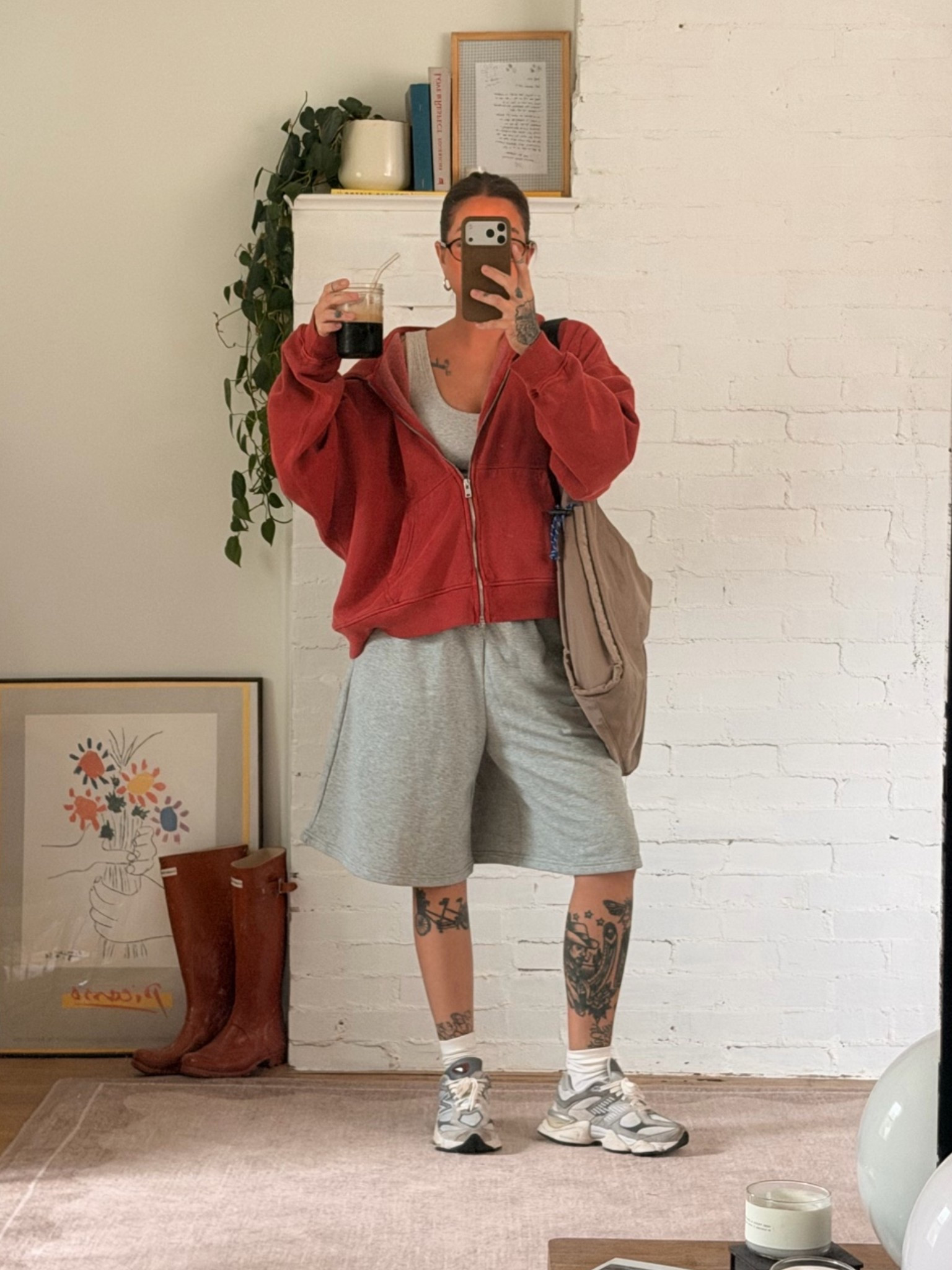 adam sandler chic😇 wearing a small in the shorts and medium in the crew! a small in the tank.

#LTKootd #LTKgrwm #LTKmomlife