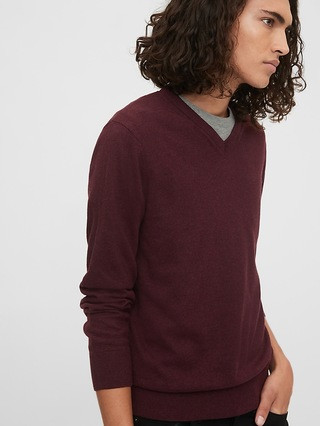 Mainstay V-Neck Sweater | Gap (US)