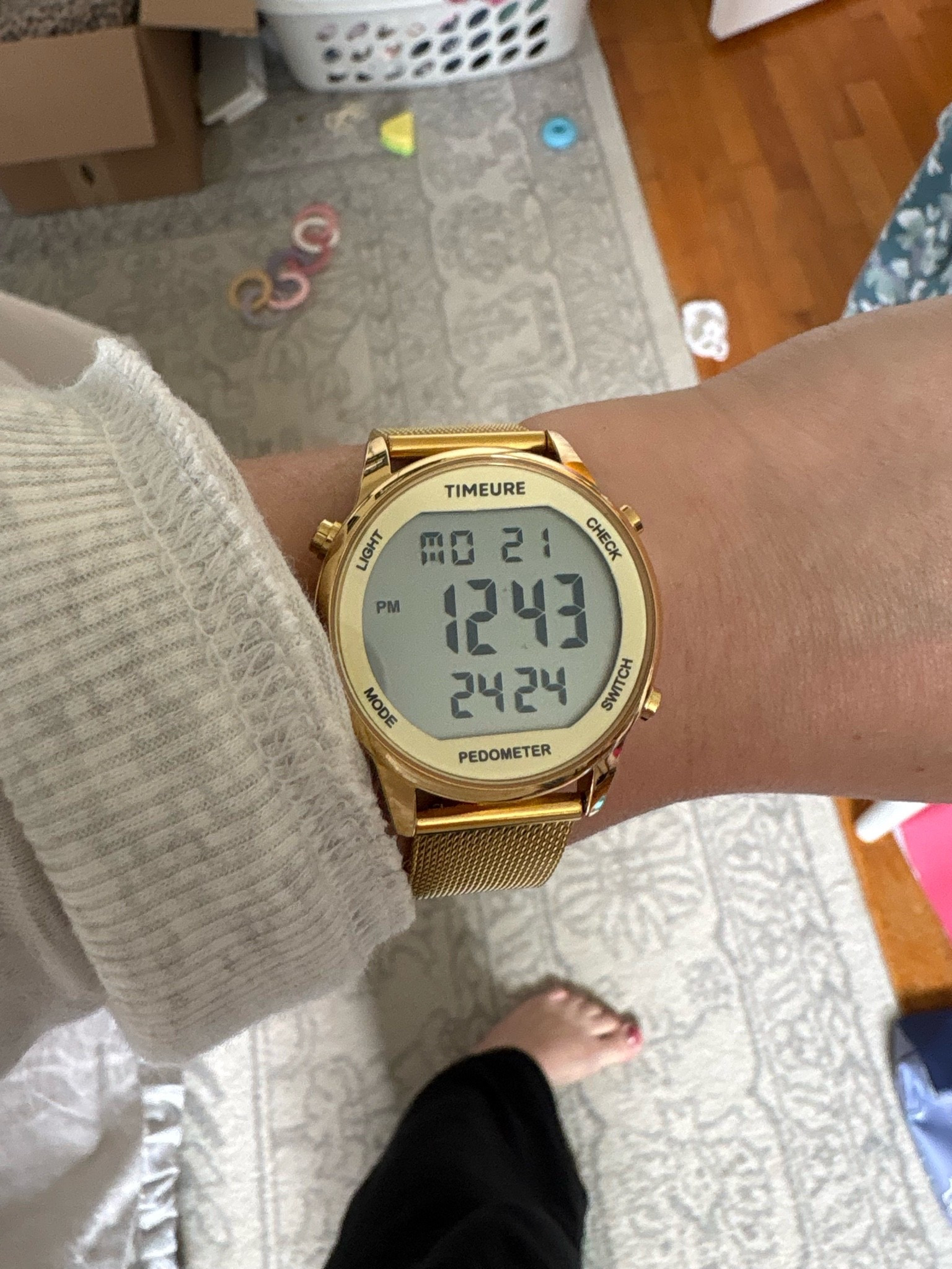 I’ve been loving this pedometer! It’s super cute and affordable. The perfect accessory to help me keep track of my steps!

#LTKfitnessgoals #LTKActive #LTKootd