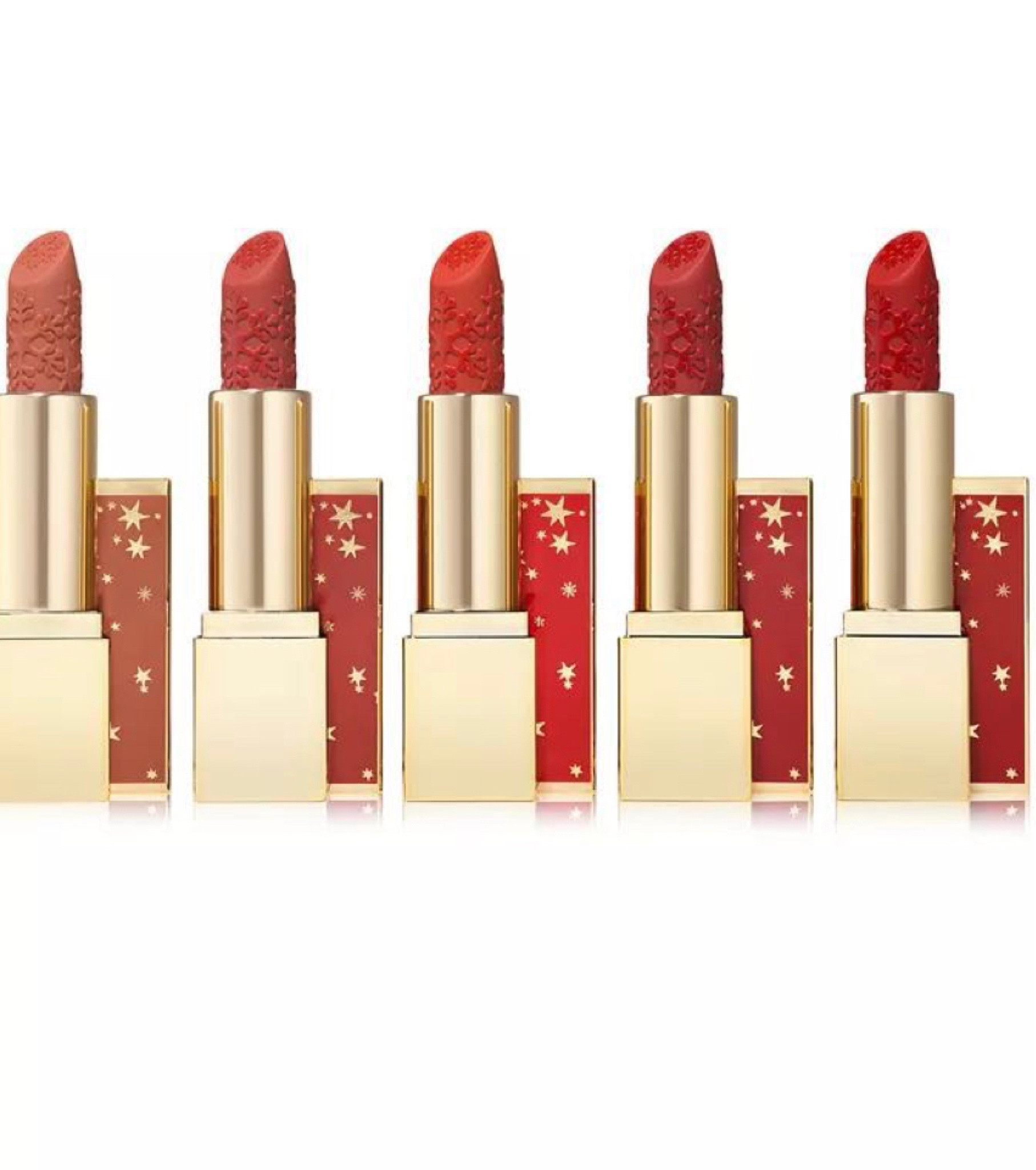 Beautiful Estée Lauder lipstick/ lipgloss sets under $50. Getting these for the holidays with savings! 

#LTKHoliday #LTKbeauty #LTKsalealert