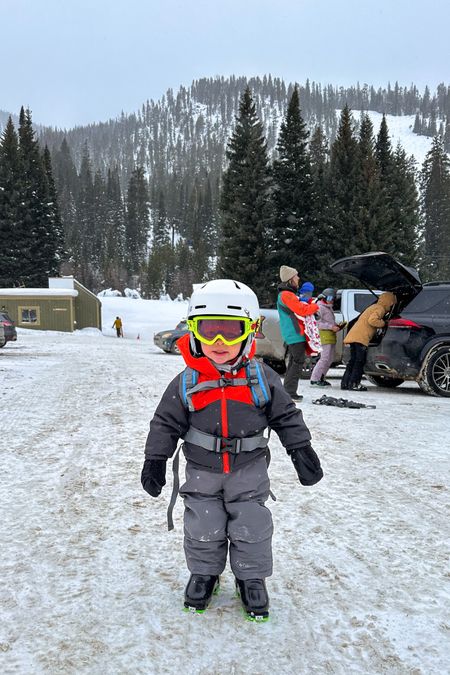 Toddler boy ski essentials

#LTKfamily #LTKbaby #LTKSeasonal