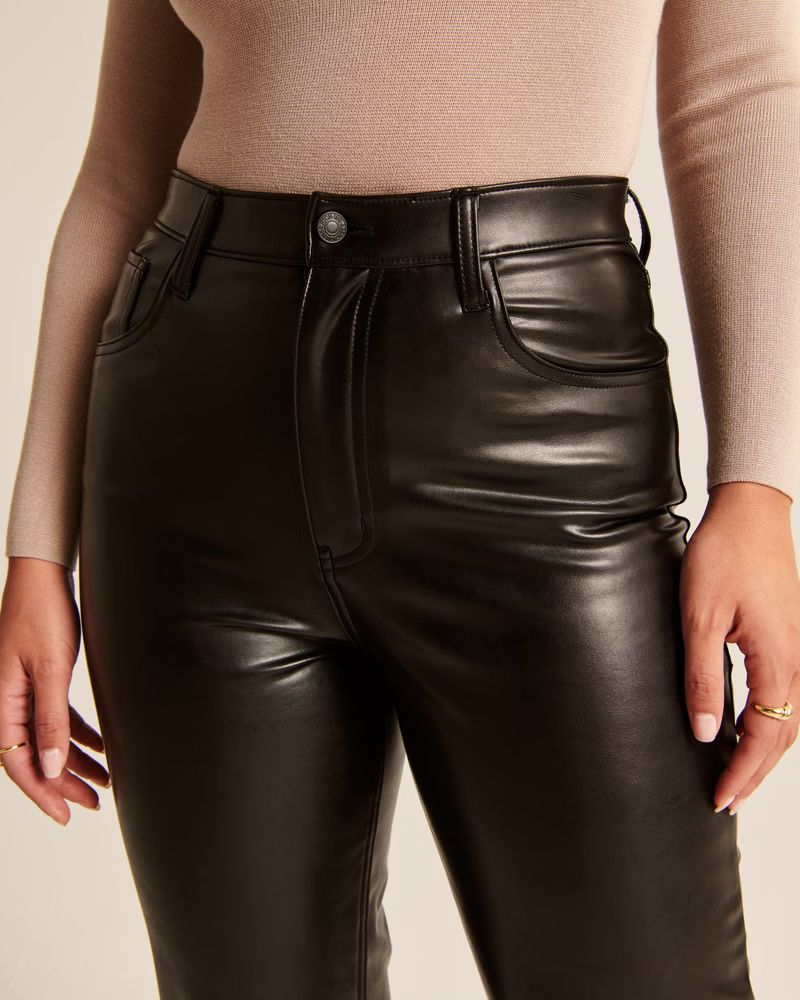 Curve Love Vegan Leather 90s Straight Pants | Abercrombie & Fitch (US)