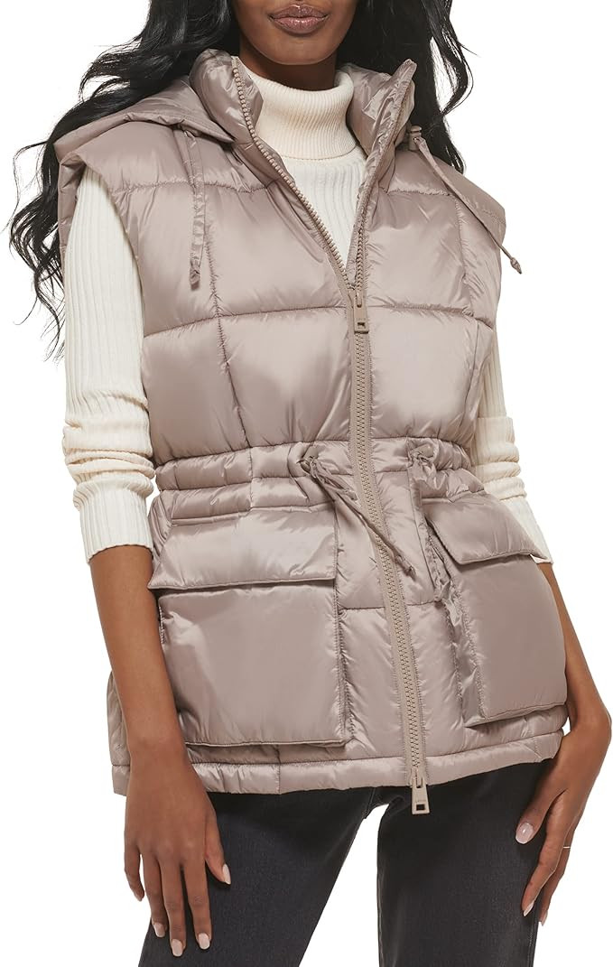 Levi's Women's Quilted Megan Hooded Puffer Jacket | Amazon (US)