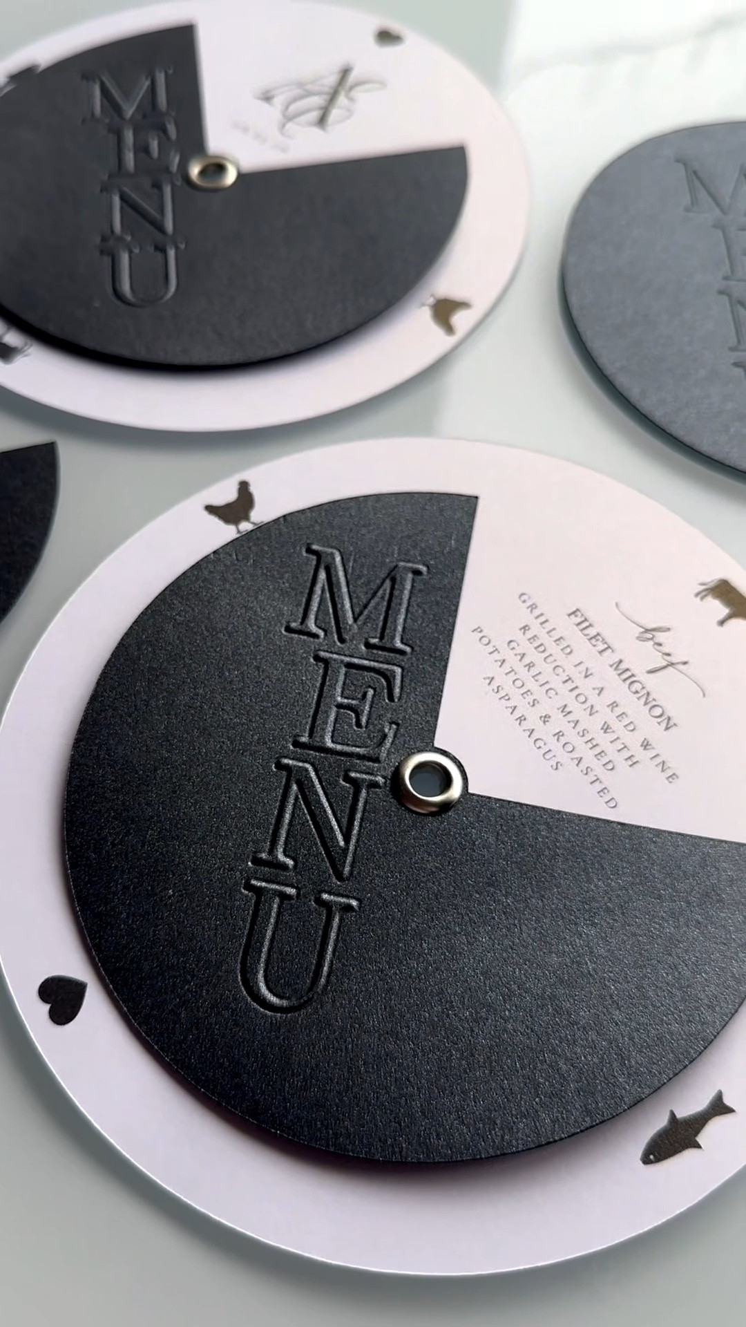 DIY Interactive Dinner Menus! 🍽️

#LTKWedding