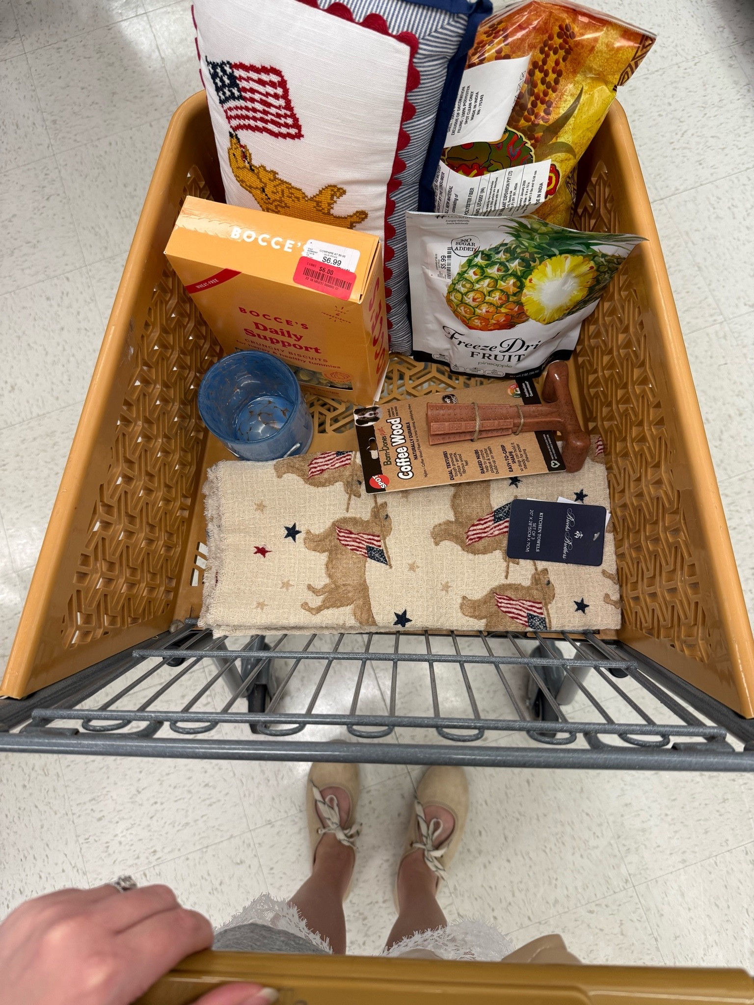 Homegoods haul🛒🇺🇸


Homegoods / Homegoods haul / finds / patriotic finds / golden retriever things / golden mama / summertime

#LTKdayinmylife #LTKselfcare #LTKSeasonal