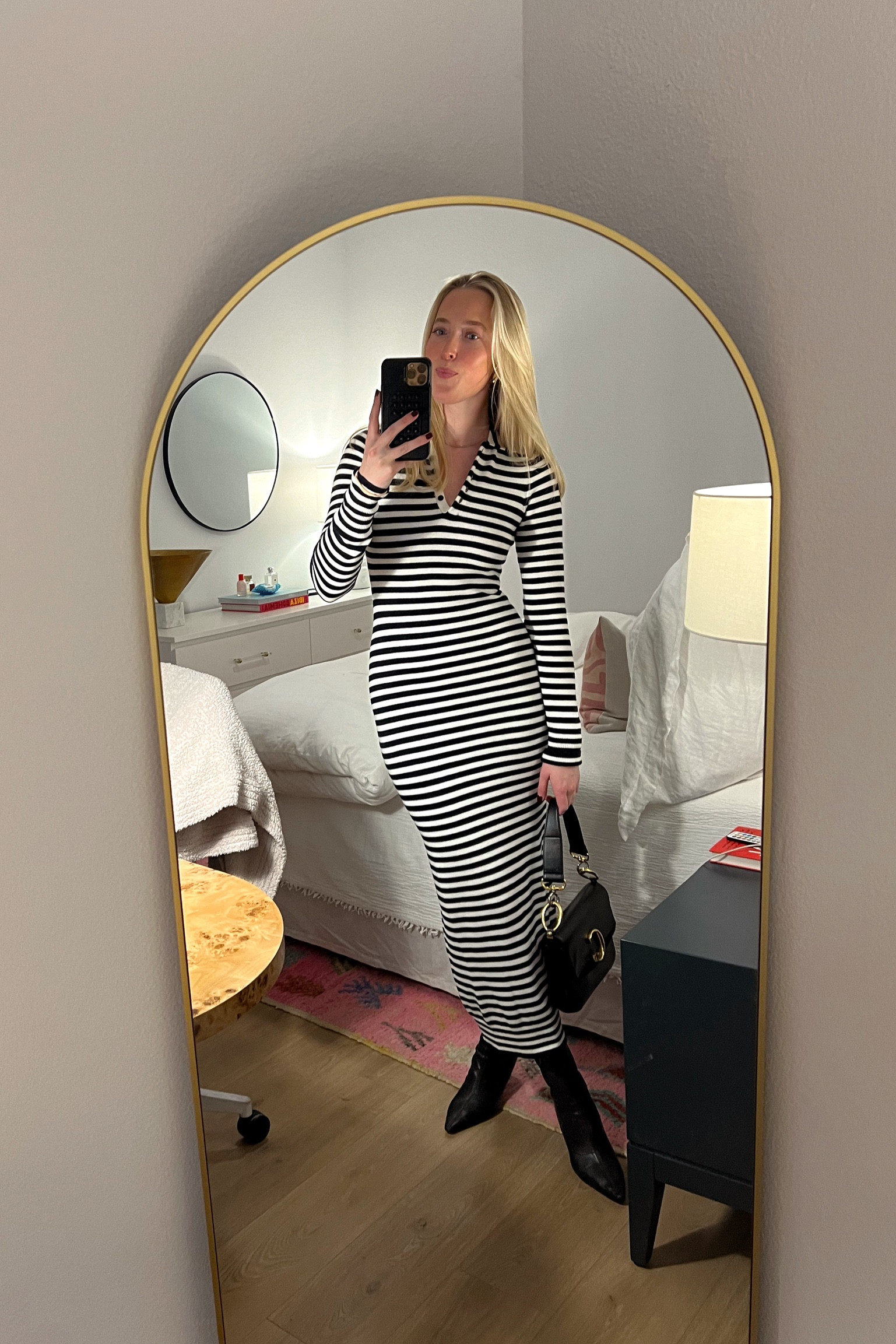 My favorite dress from @revolve! 🖤🤍

#LTKstyletip #LTKworkwear #LTKshoecrush