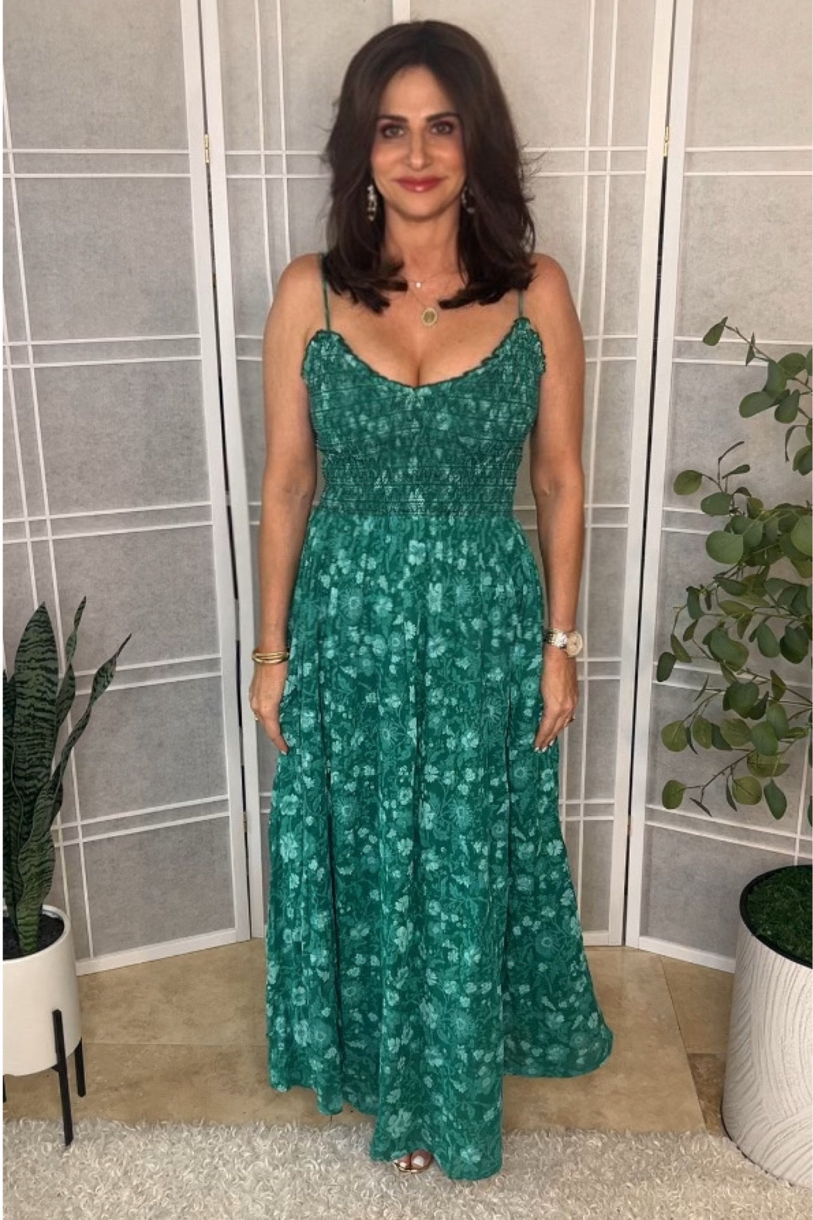 Size sm. A perfect dress for the season and going into the fall. Throw on a jean jacket . 

#LTKOver40 #LTKSeasonal #LTKStyleTip