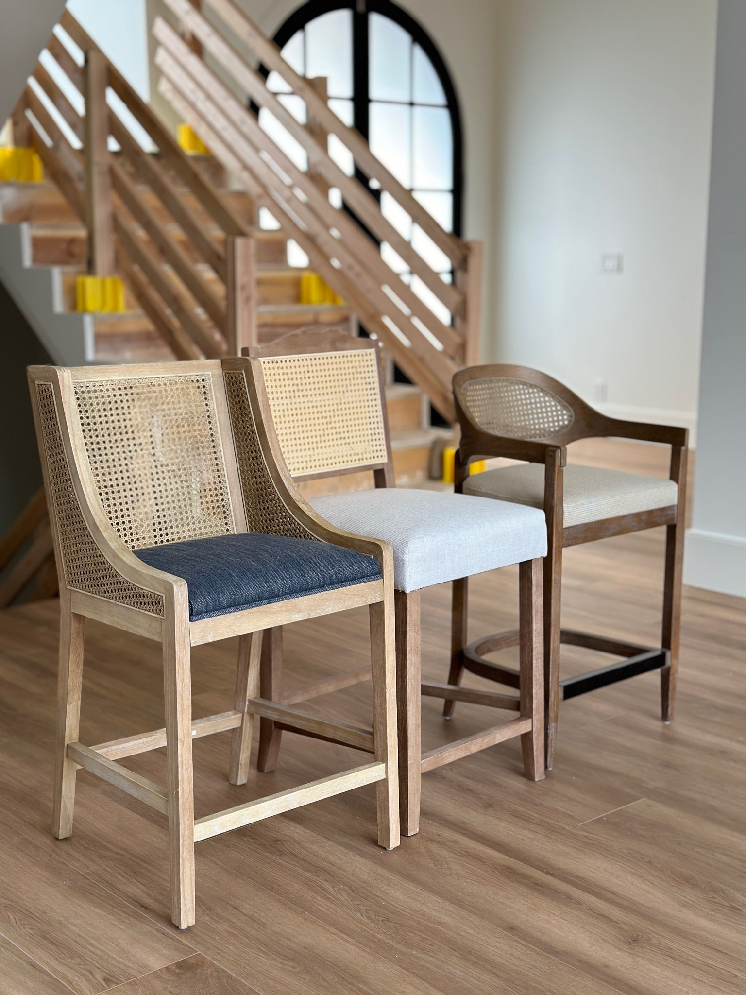 Cane upholstered kitchen barstools 😍  some even come as a two pack so check the quantity to the price 👍🏻
#walmartpartner #walmarthome @walmart 