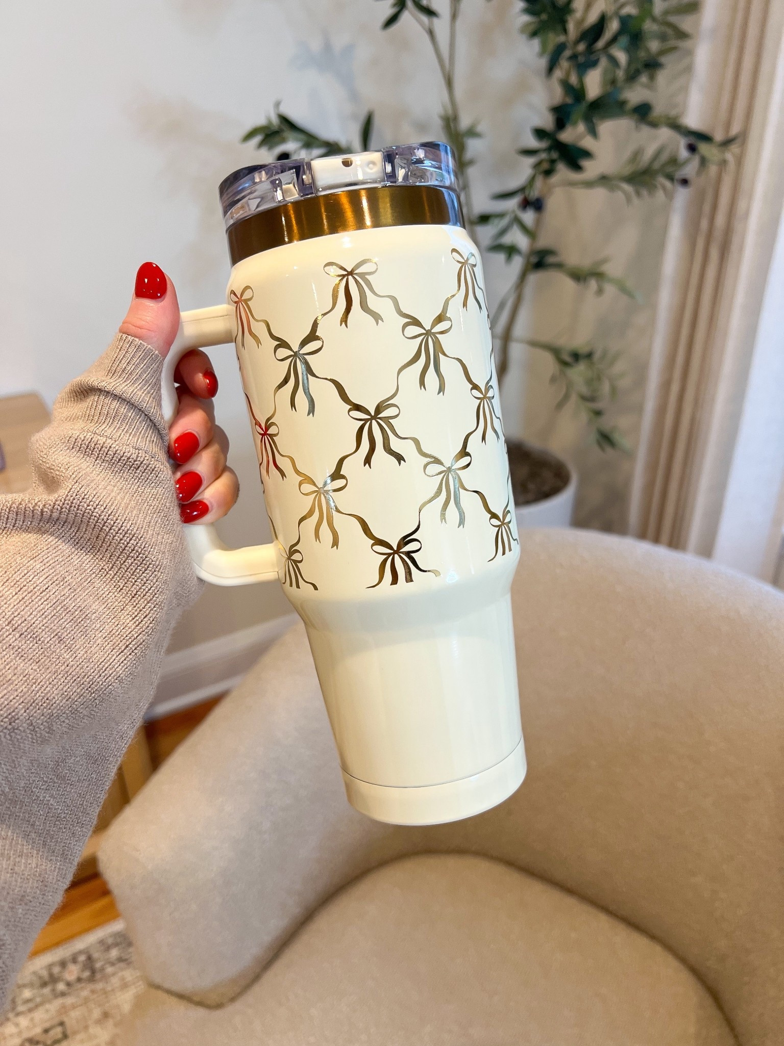 Walmart Tumbler Under $20 that would make the perfect gift! 

Gifts for her, gifts for mom, gifts for teacher, Walmart finds, bow tumbler, gifts for teens, gift for college kids

#LTKFindsUnder50 #LTKGiftGuide #LTKHoliday