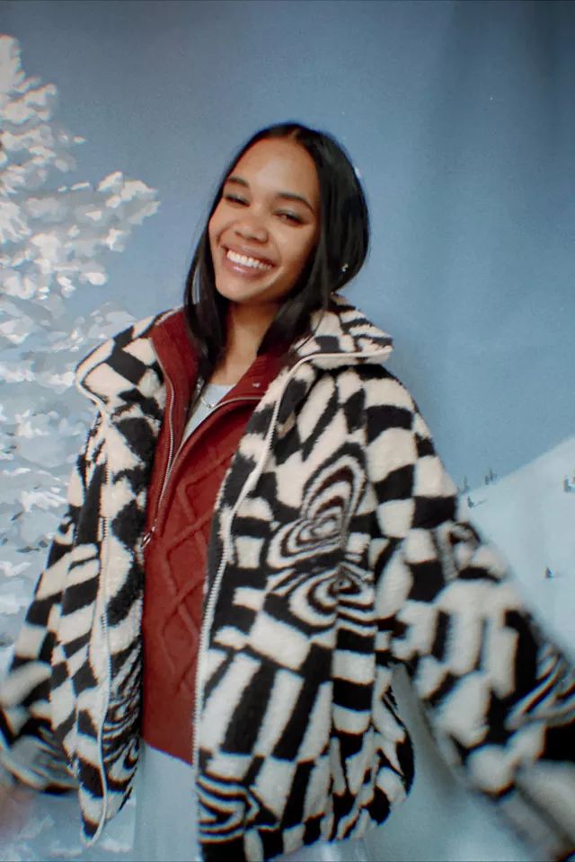 UO Olivia Printed Sherpa Jacket | Urban Outfitters (US and RoW)