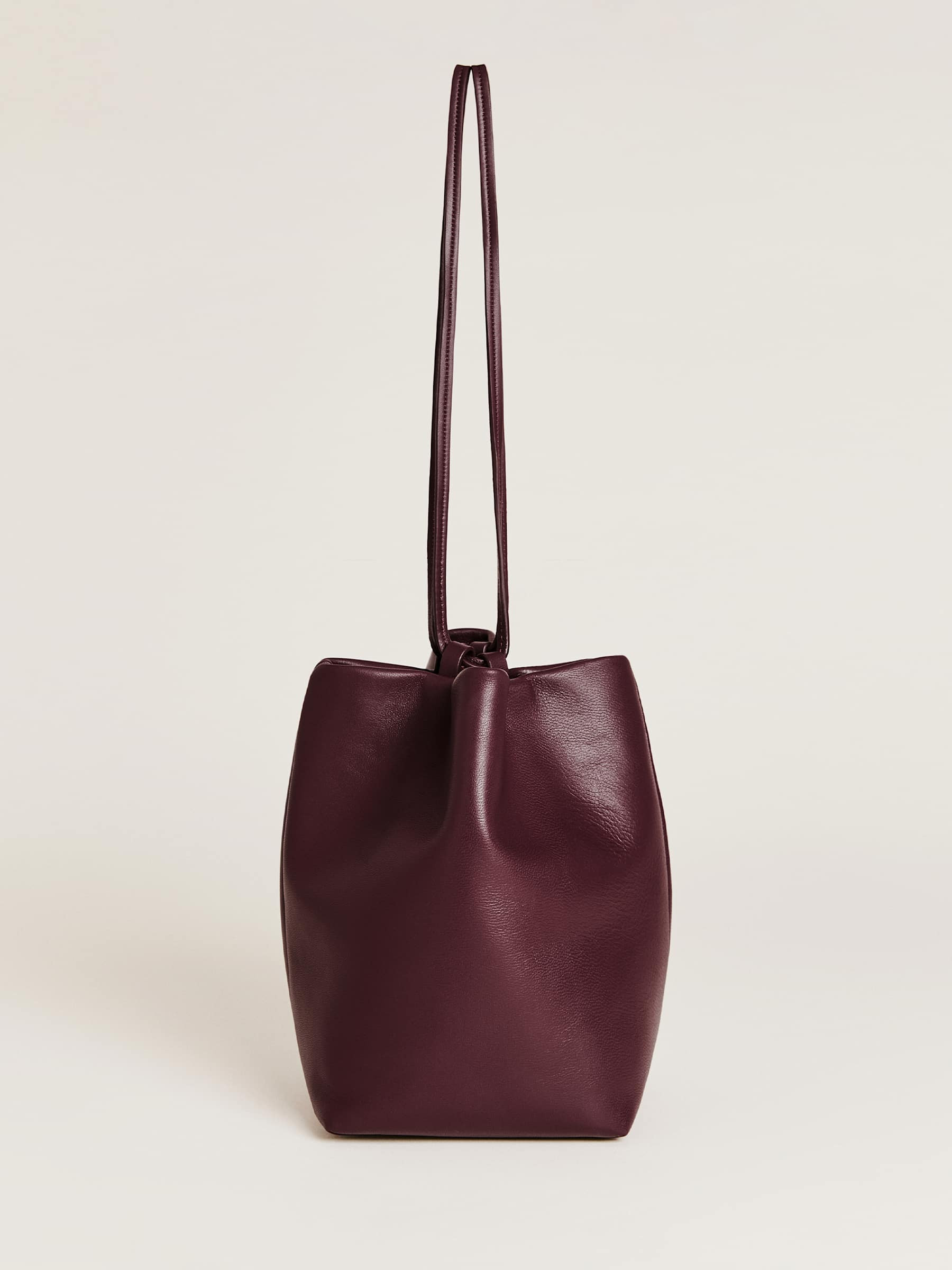 Dimitra Pouch Bag | Reformation (Global)