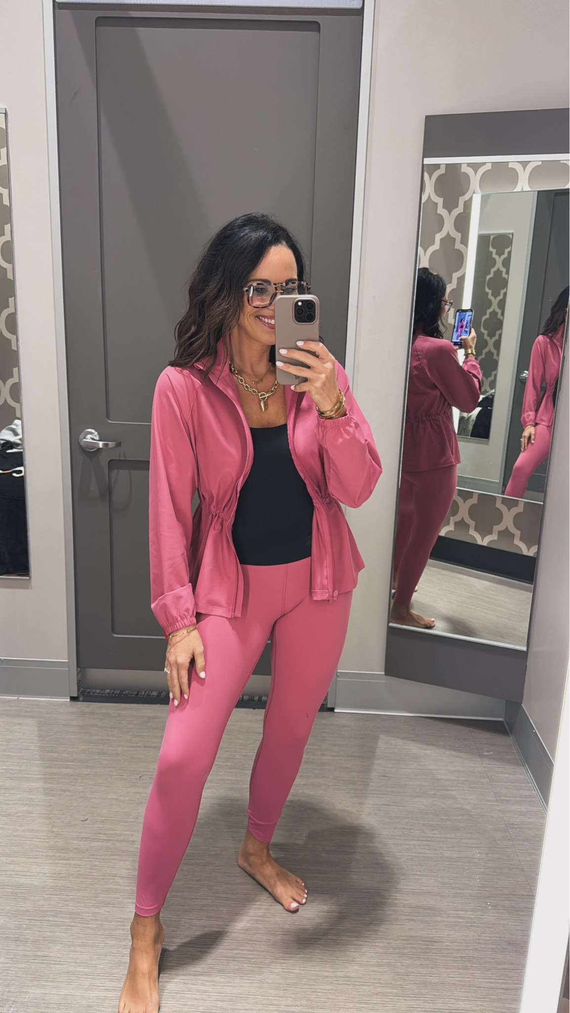 This pink color I'm loving this for spring! So comfortable and flattering from @target. Perfect for working out, running errands, or everyday activities. 

Pink leggings working out target finds running errands mom approved finds athletic jacket pink everyday wear pink jacket mom life running errands working out everyday wear VintagePickin

#LTKActive #LTKOver40 #LTKSeasonal