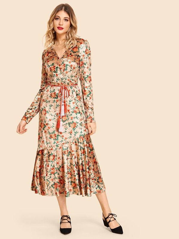 Ruffle Hem V Neck Floral Print Dress | SHEIN