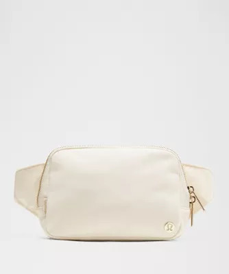 Everywhere Belt Bag Large 2L   Metal Hardware | lululemon (AU)