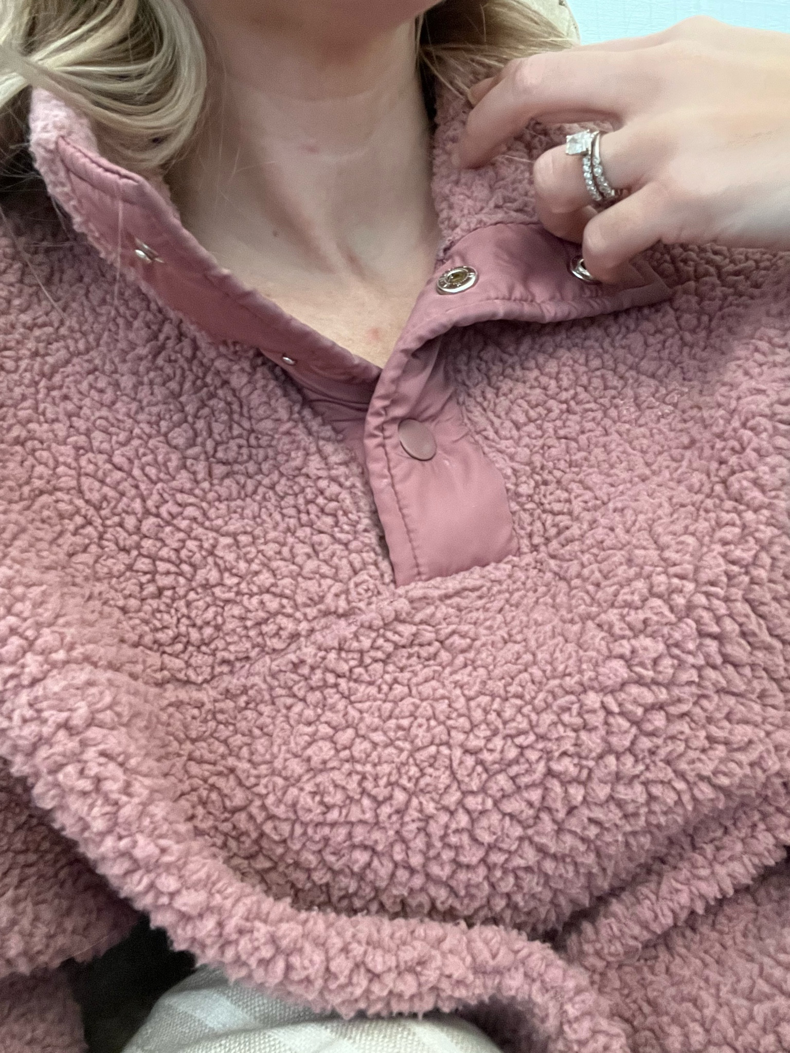My super cozy Sherpa pullover is on clearance in select colors and sizes (my color is sold out though)! 

#LTKfindsunder50 #LTKSpringSale #LTKbeauty