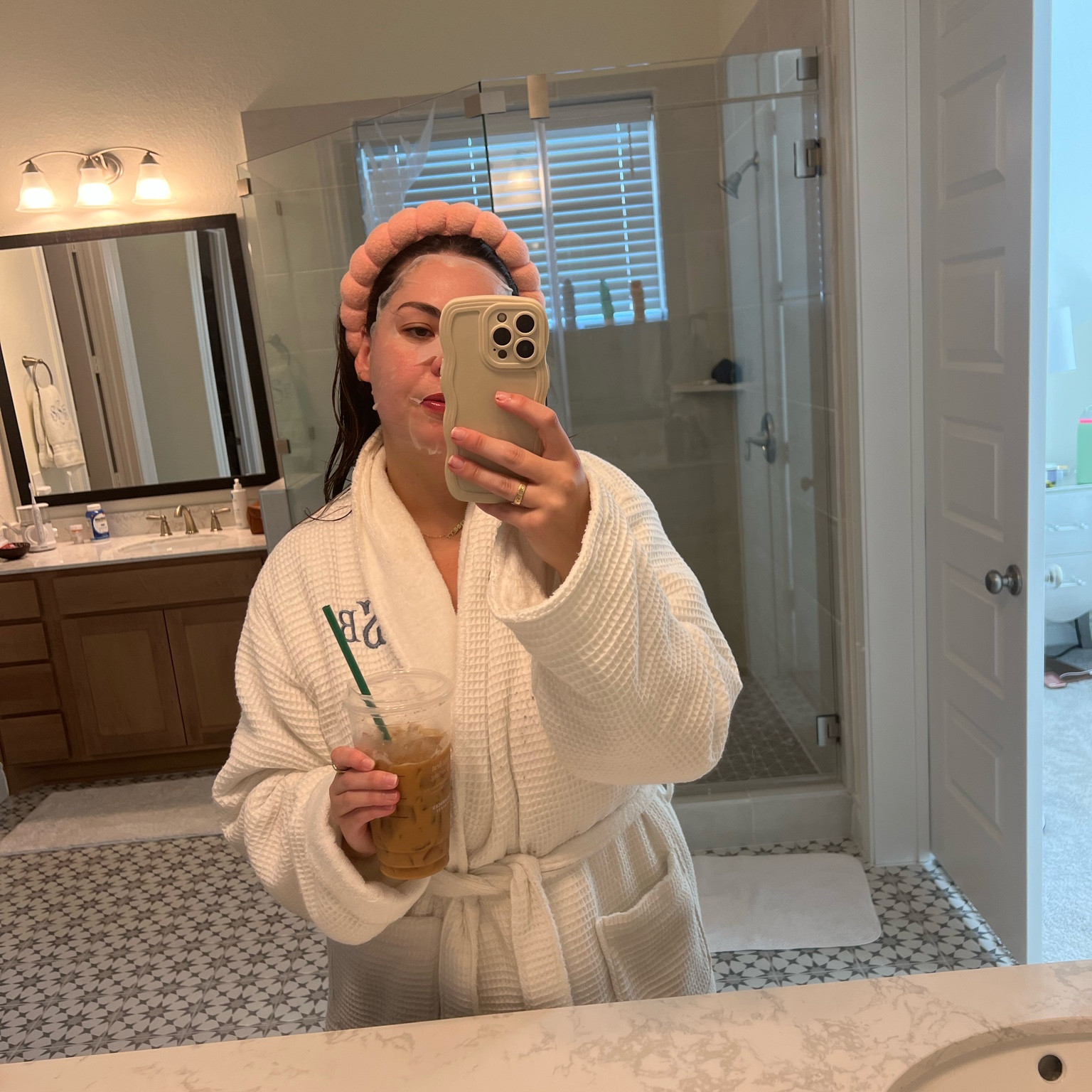 Self care Saturday while baby is asleep 🙌

#LTKbaby #LTKbeauty #LTKfindsunder50