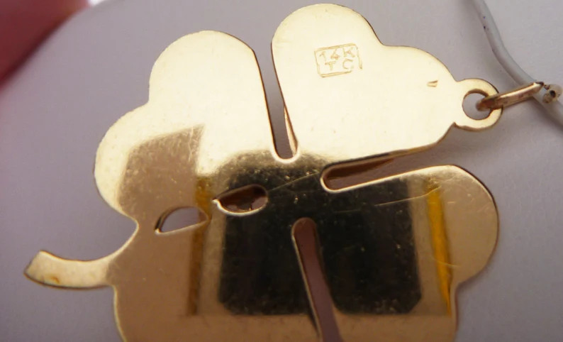 14k Gold and Pearl 4 Leaf Clover Charm Pendant - Etsy | Etsy (US)