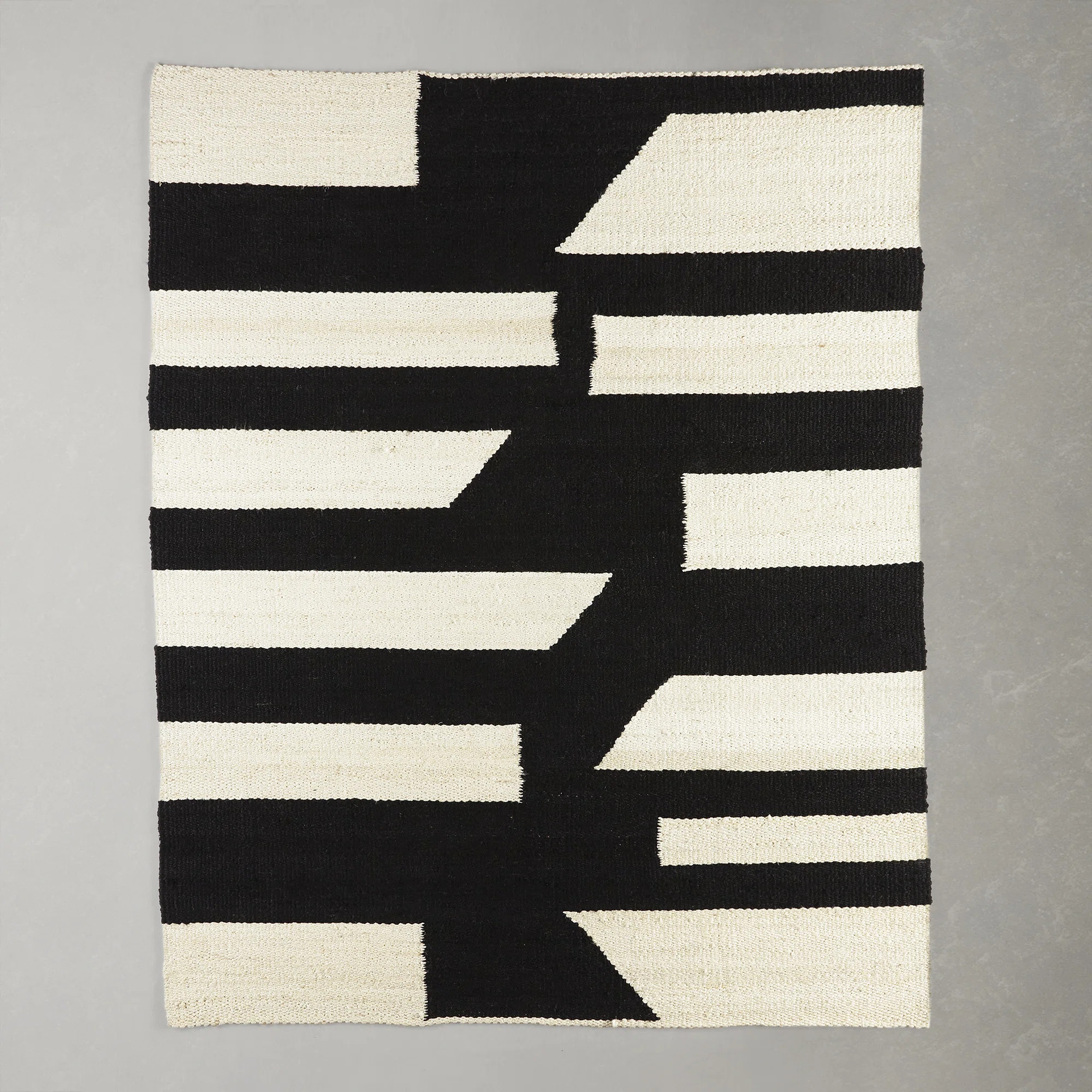 Lemaster Geometric Handwoven Jute/Sisal Black/Gray/Ivory Area Rug | AllModern