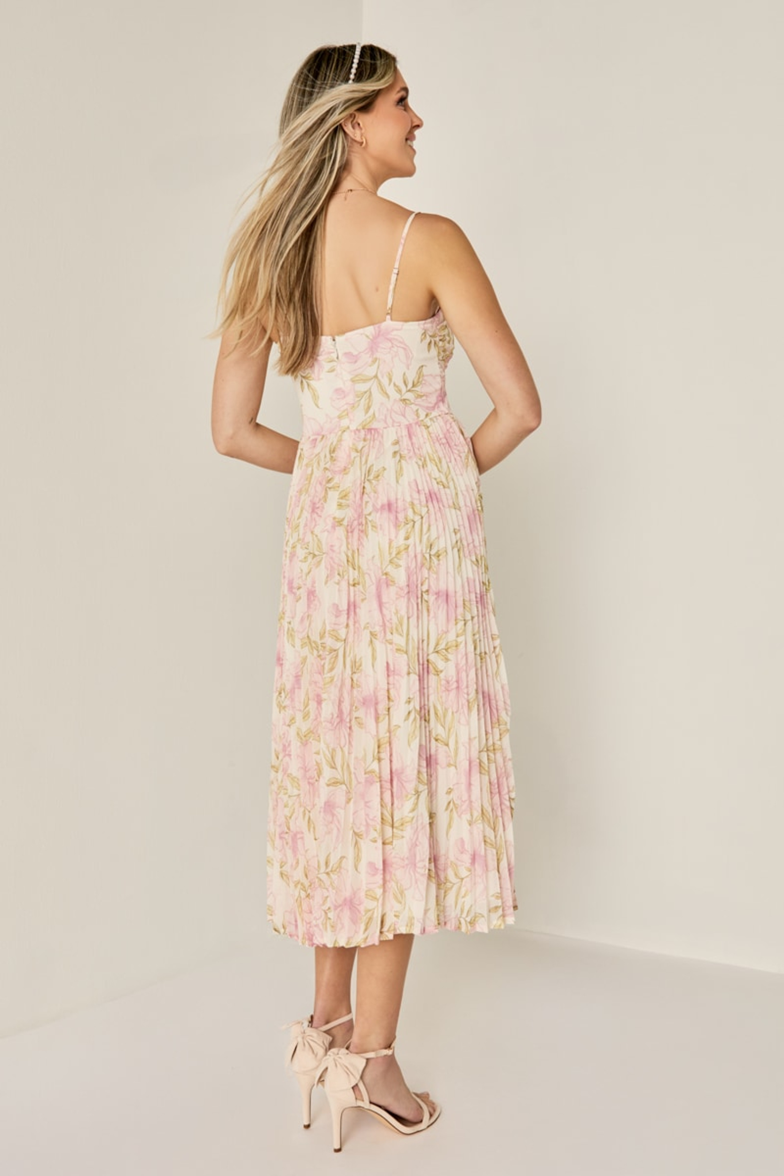 Charlie Floral Pleated Midi Dress | Francesca's