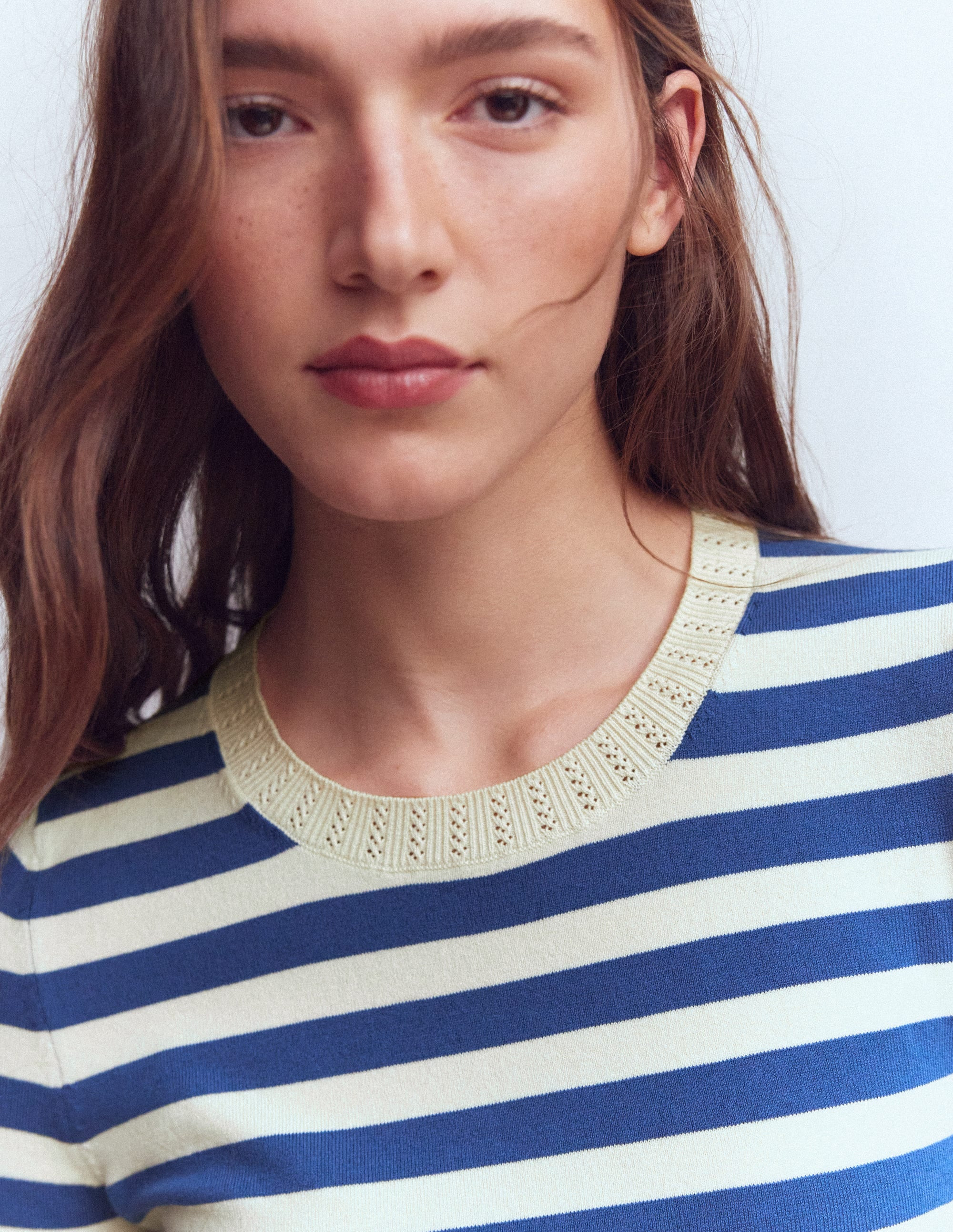 Emilia Cotton Crew T-shirt-Denim Blue/ Warm Ivory | Boden (US)