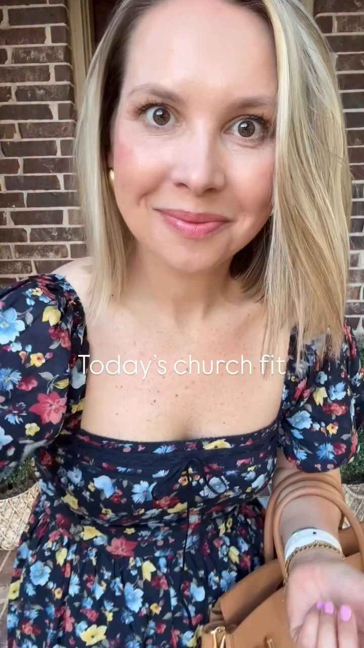 Today’s church fit. My dress is 40% off and I love it so much that I bought a second color. It also comes in a shorter version and is perfect for Easter, Mother’s Day, graduation, or a baby shower. I’m wearing a size small, regular length and I’m 5’ 4.5” for reference. Comment SUNDAY to shop 🫶🏻

I’m Julie, a  mom of 4 kids who works in corporate America. Let’s be friends because good mom friends are hard to find. 🫶🏻

#modernmom #sundayoutfit #churchoutfit motherhoodunfiltered #momof4 #millenialmom 
over40 workingmomlife momsunfiltered workingmomma momsupportingmoms 4kidsin6years motherhood momsover40 momlifebelike motherhood workingmoms relatablemoms reallife momlifeisthebestlife