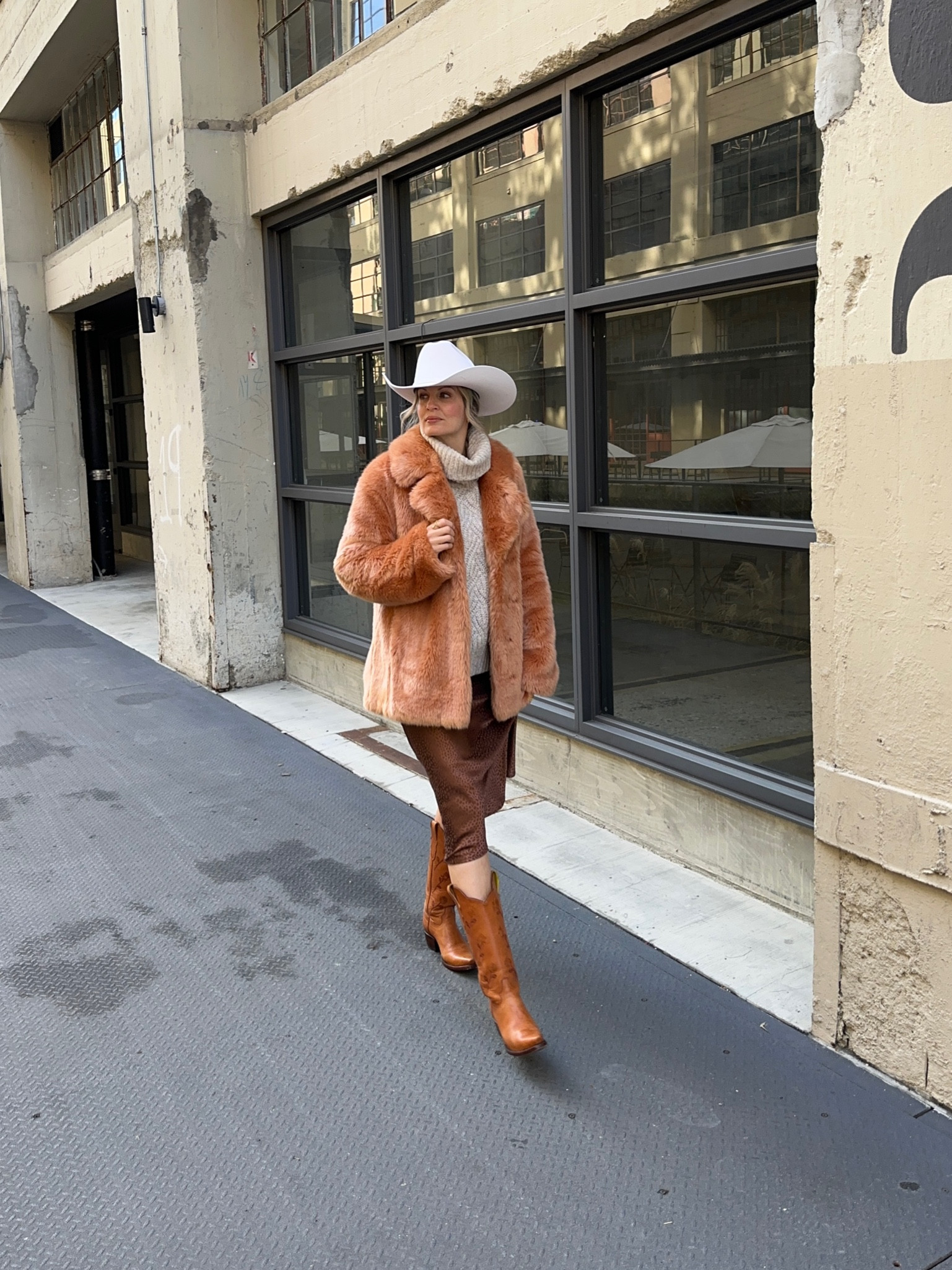 Faux fur coats were made for moments like these….
Western wear 🤠
Boots are Bees Knees by Planet Cowboy


#LTKstyletip #LTKunder50 #LTKshoecrush