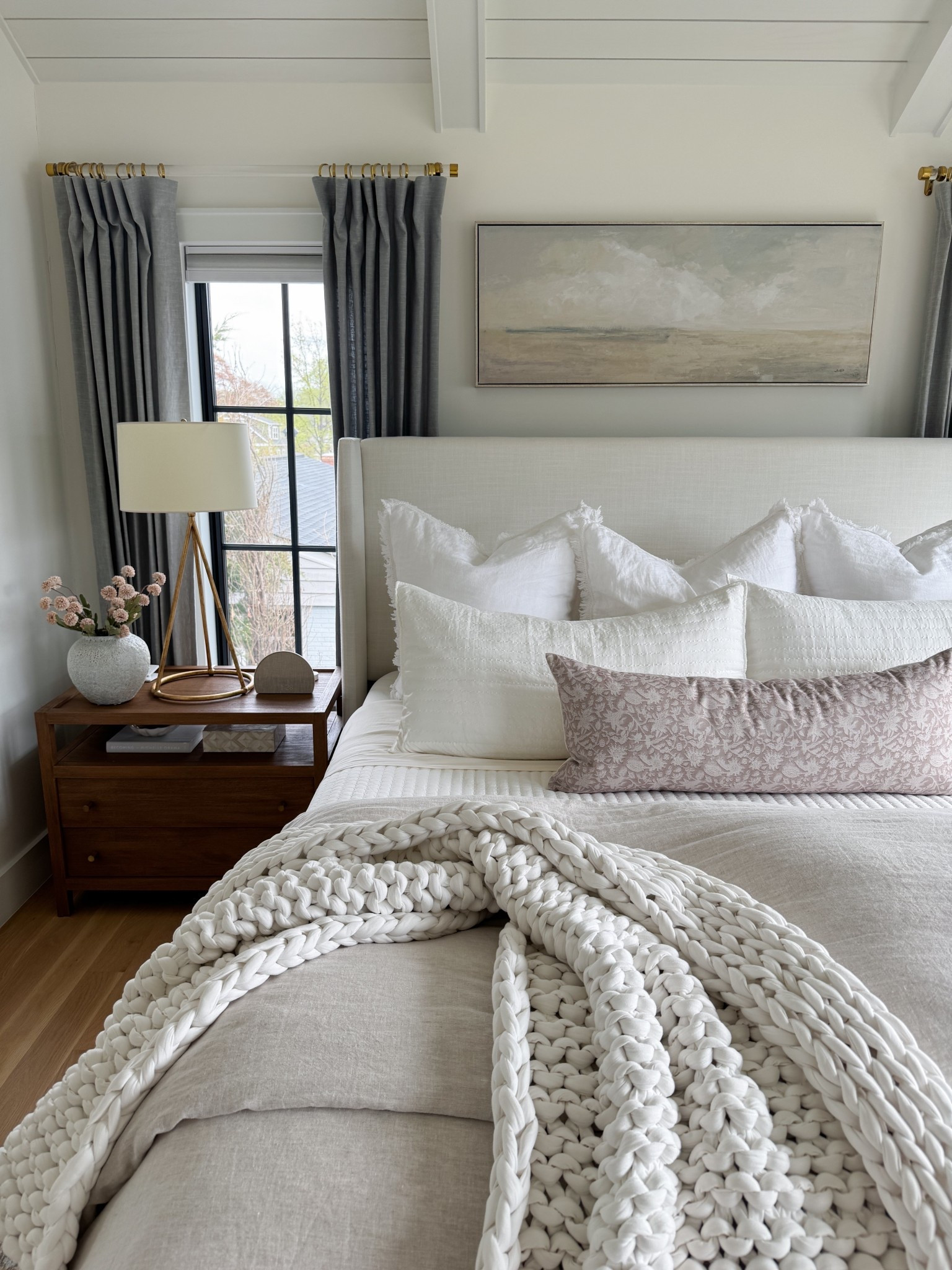 Neutral shore, ivory, and beige bedding from Amazon 

#LTKStyleTip #LTKSaleAlert #LTKHome