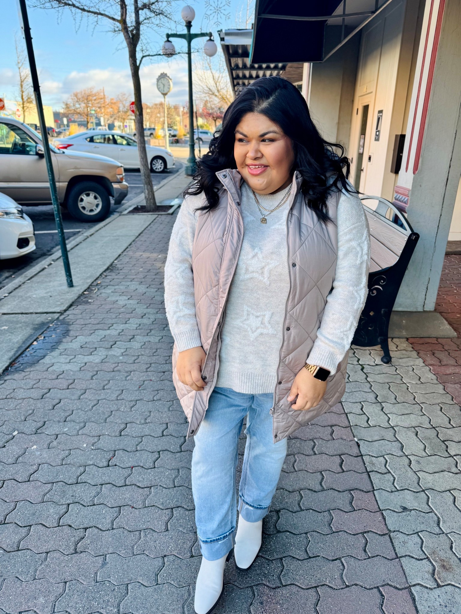 Small town catwalk 

#LTKGiftGuide #LTKHoliday #LTKPlusSize