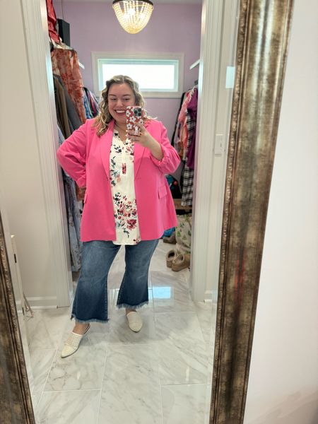 Happy Friday! I’ve pulled out the hot pink blazer to celebrate the weekend! Size down one! 

#LTKstyletip #LTKfindsunder100 #LTKplussize