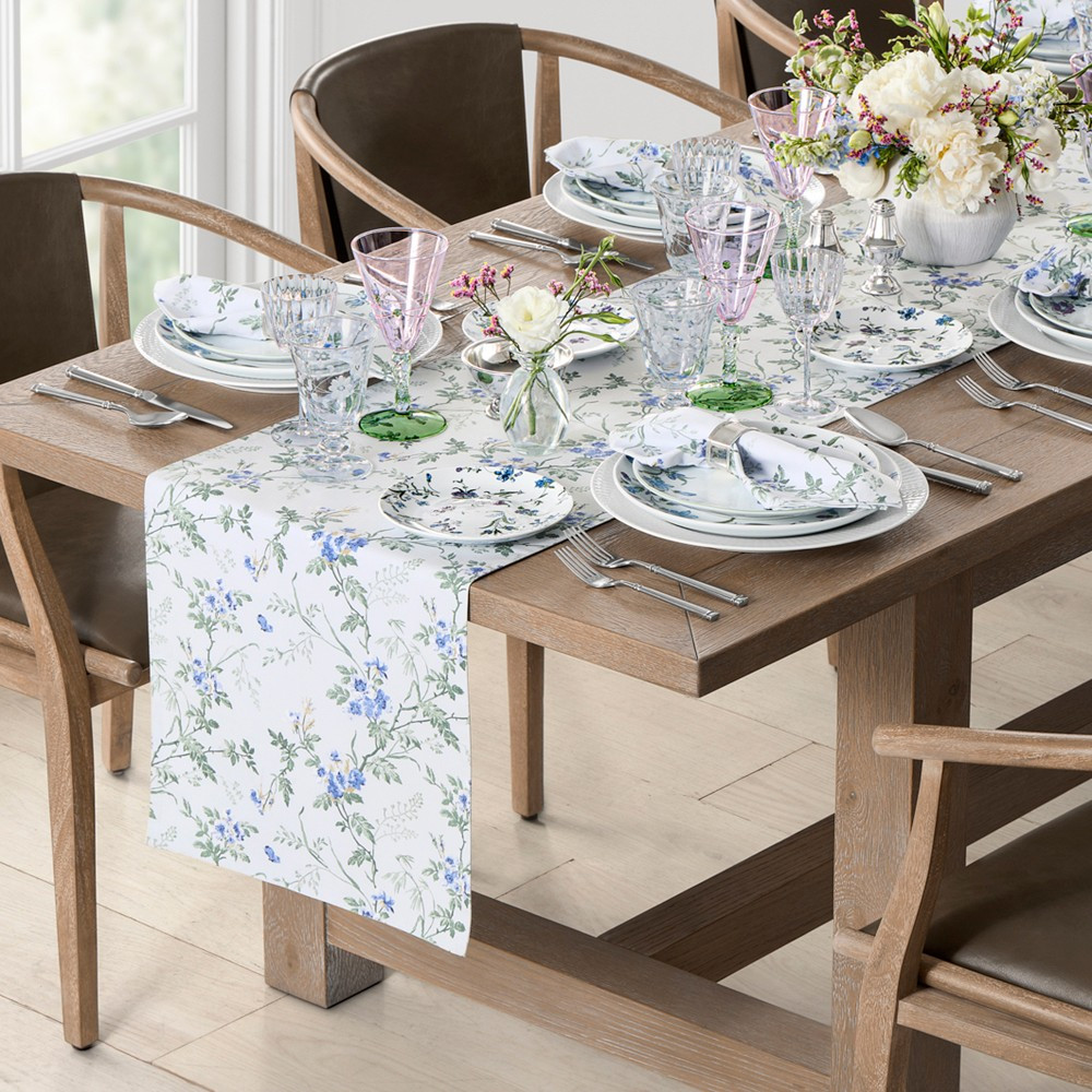 Hill House x Williams Sonoma Climbing Vine Table Runner | Williams-Sonoma