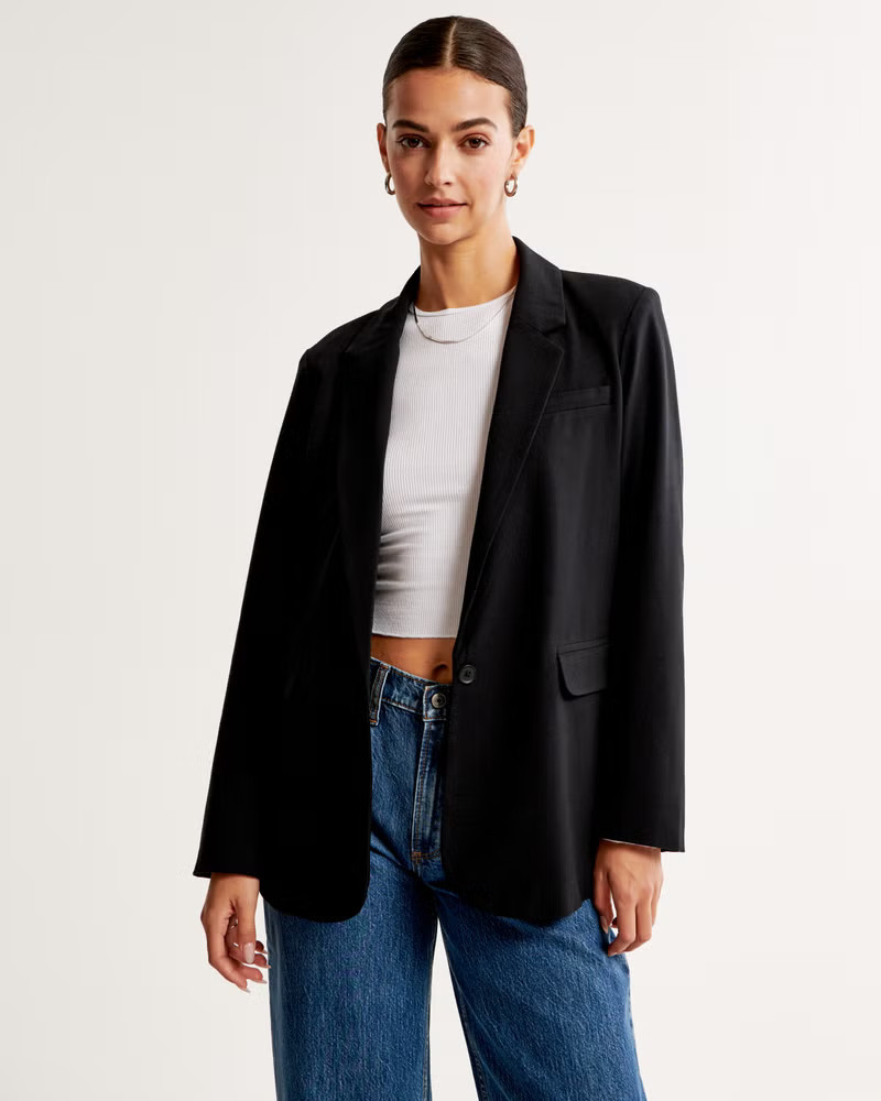 Lightweight Suiting Blazer | Black Blazer Outfit | Blazer And Jeans Outfit | Black Jacket Outfit | Abercrombie & Fitch (US)