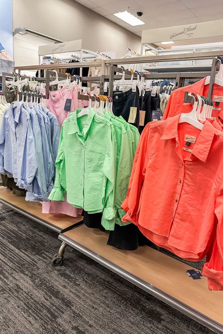 Button down shirts from Target! 

Target fashion // button-down top // long sleeve shirt for work // under $25 workwear // collared shirt from target 

#LTKxTarget #LTKworkwear #LTKfindsunder50
