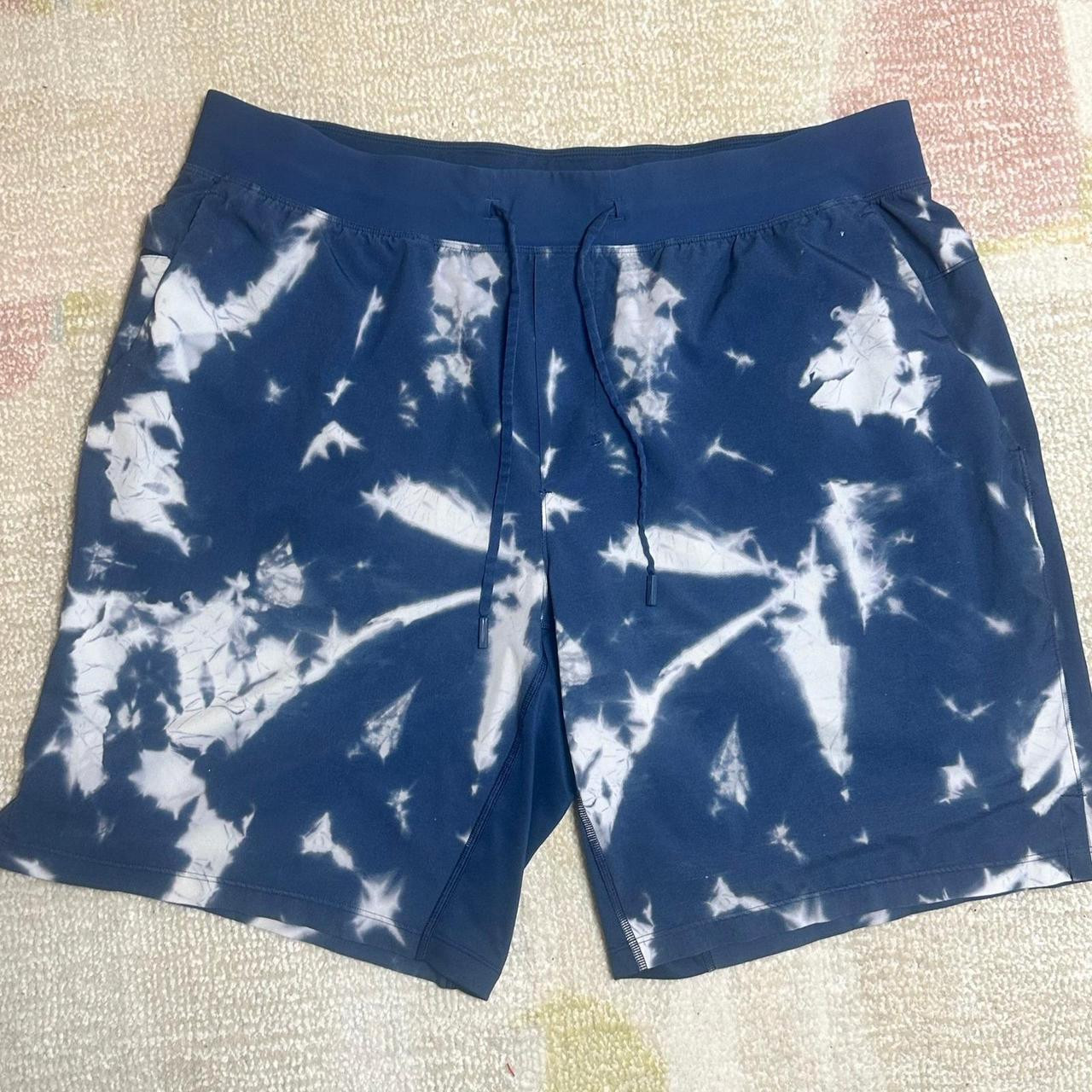 Lululemon Men's Shorts - Blue/White - XXL | Depop US