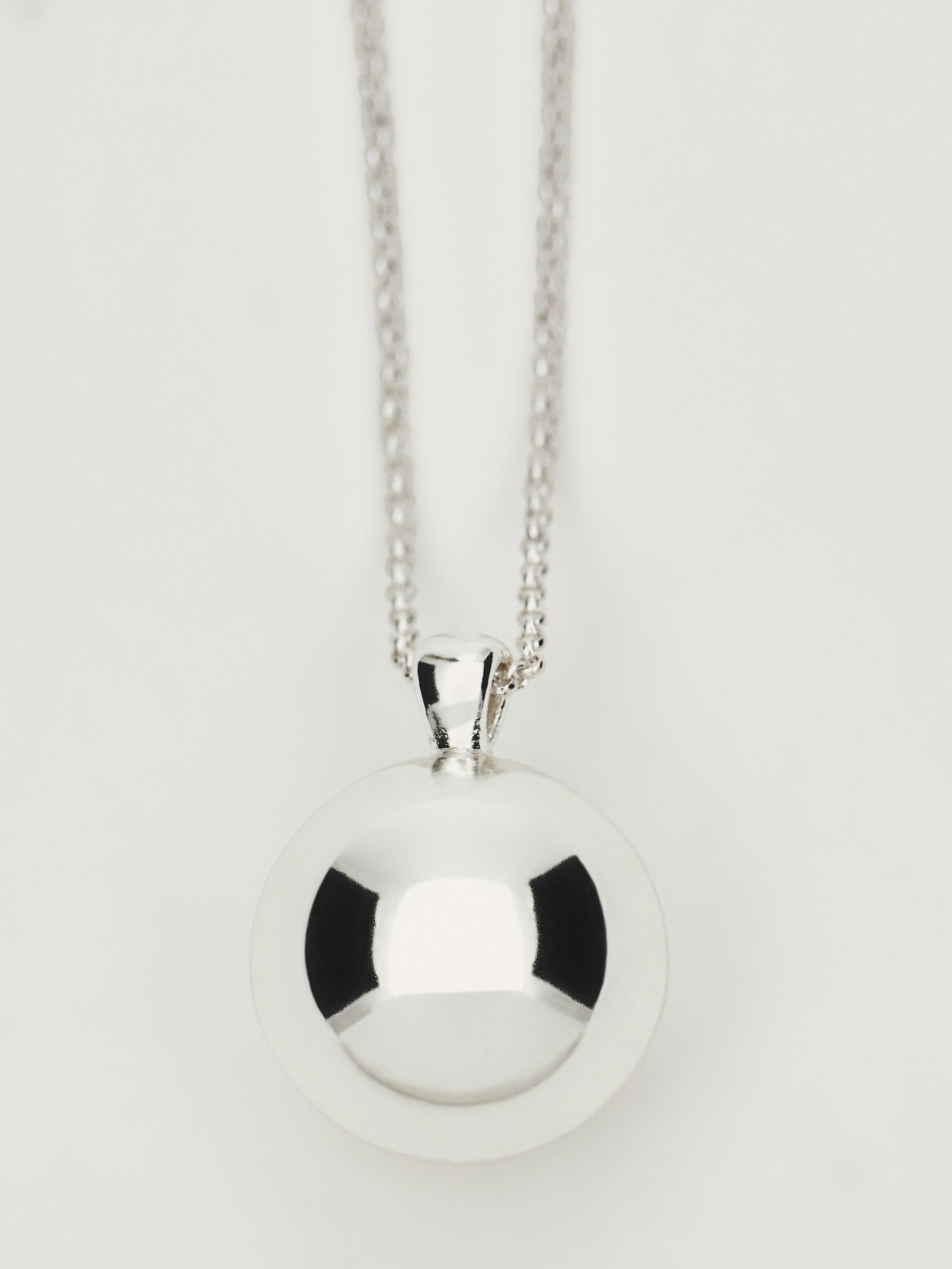 Long co-ord necklace with ball detail | Massimo Dutti US
