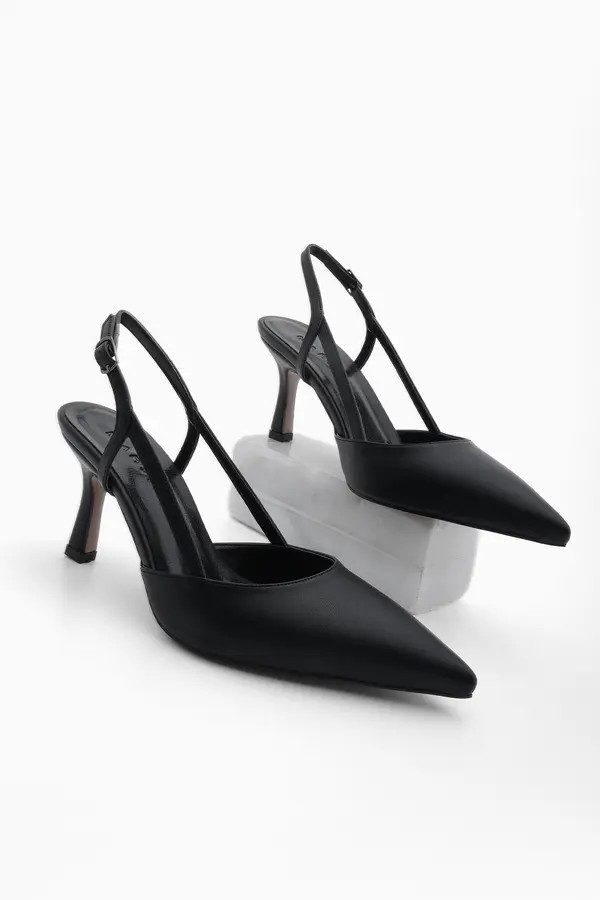 Marjin Pumps - Schwarz - Pfennigabsatz/Stiletto | Trendyol DE