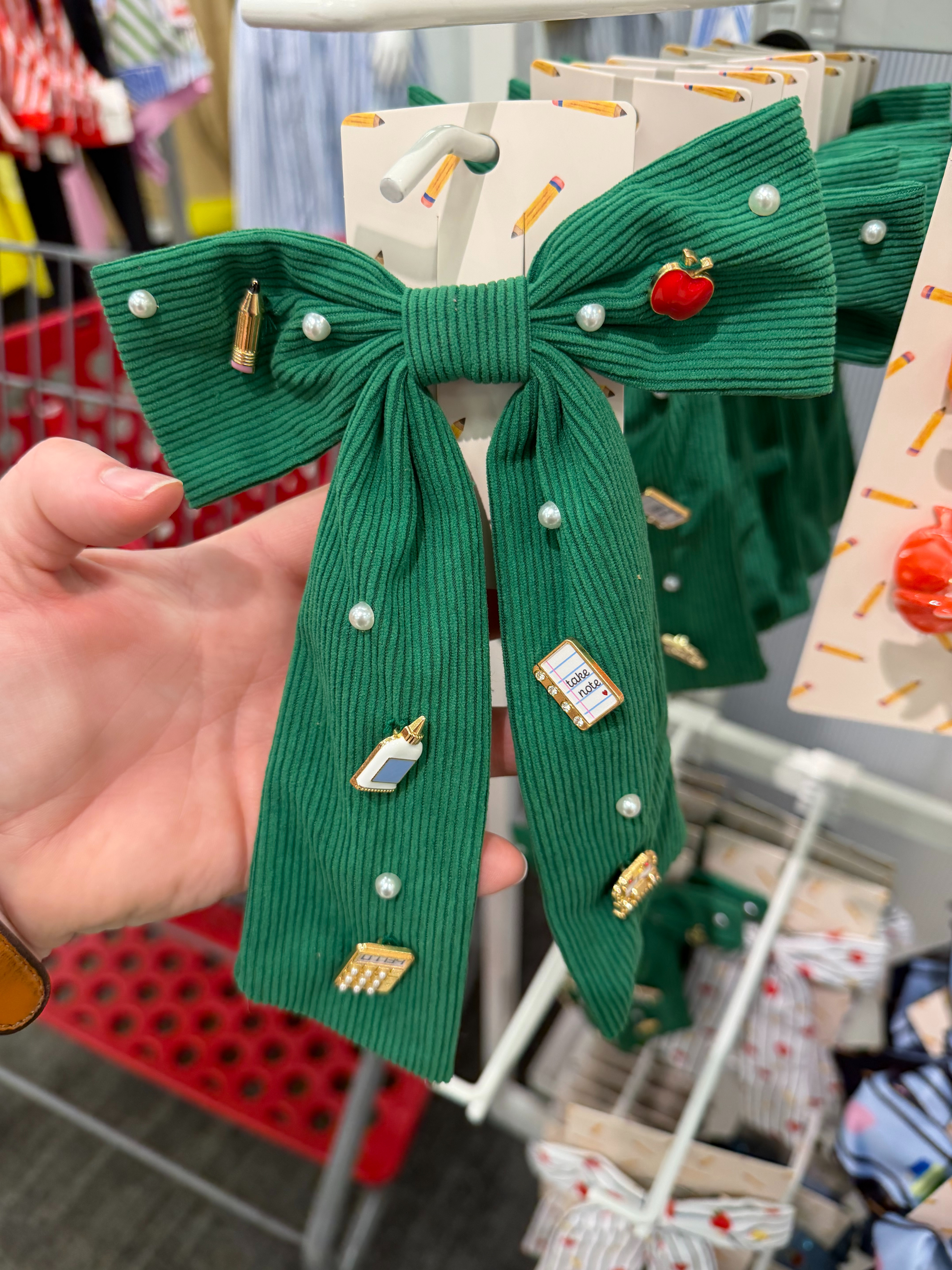 Back to school accessories #teacher #teacherootd #backtoschool #school 

 