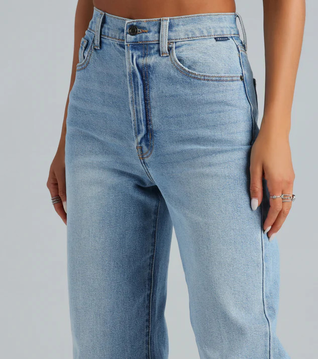 Classic High-Rise Straight-Leg Boyfriend Jeans | Windsor Stores