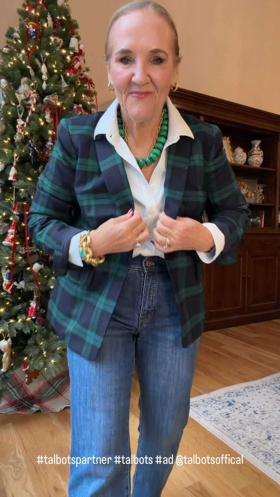 @Talbotsofficial #TalbotsPartner #Ad #Talbots 
Cyber week sale is here!!! I’m loving the Talbots festive and pieces to wear throughout the cold season! 
Blazer size 10 petite 
Jeans/pants 8 petite 
Sweaters and blouses medium petite 
Gifts for mom 


#LTKCyberWeek #LTKPetite #LTKOver40

#LTKFindsUnder100 #LTKGiftGuide