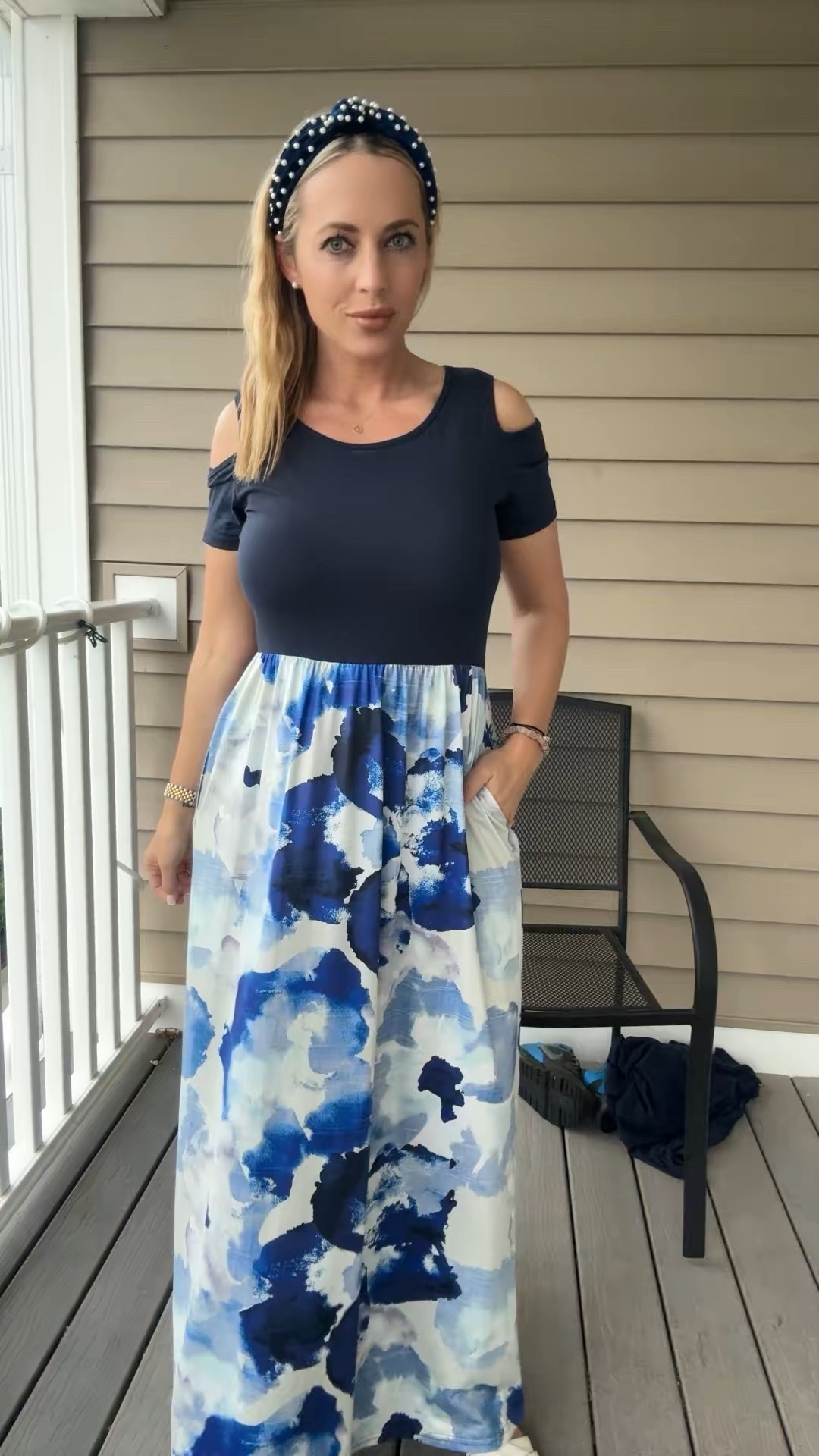 Maxi dress 



#LTKFindsUnder50 #LTKSeasonal #LTKMidsize