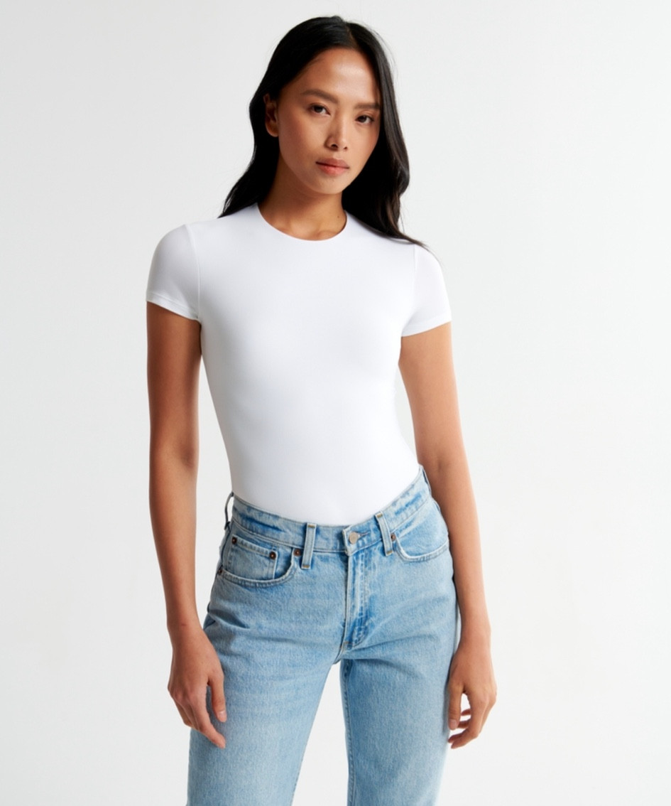 Holiday outfit on sale 🤍

#LTKSeasonal #LTKGiftGuide #LTKSaleAlert