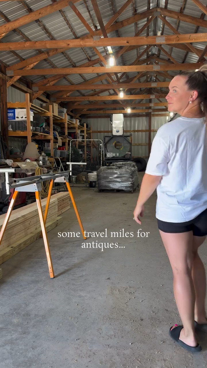 I kept seeing this old croquet set and thinking it was too cute to be in an old dusty shed. I’m loving the added color it brings to the fireplace. What do you think?! I also want to hang these old skis in our fitness room! If you comment SHOP, I linked what I could to the barn living room 🖤 

https://liketk.it/5WGap
vintage decor | antique home decor | rural | country | barndominium #vintagehome #vintagefinds #antiquehome #iowa