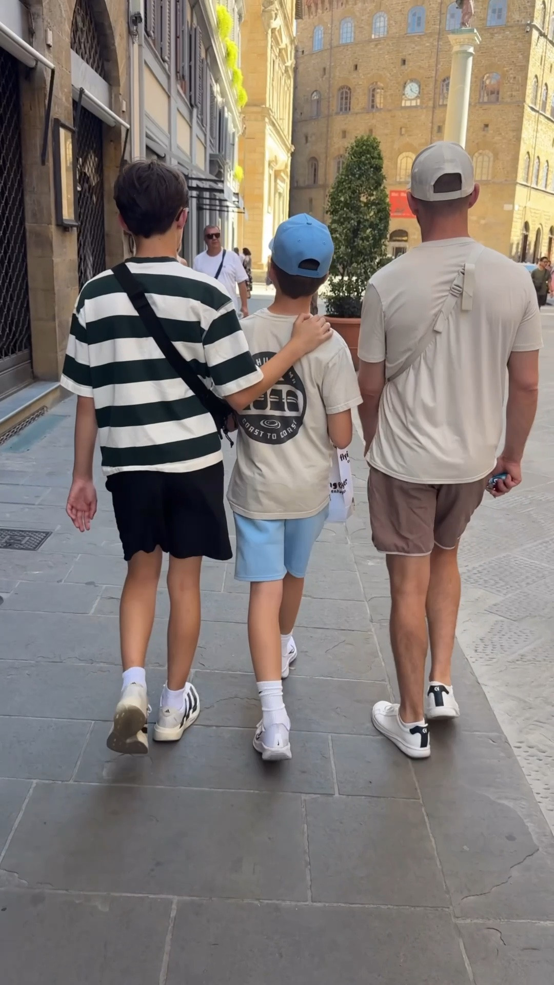 We just got back from 15 days in Italy. 

The complete guide is live on closetchoreography.com and I made it a permanent resource you can save, send to your travel bestie, and shop from long after you're home from vacation.
INSIDE
➡️The 11-piece checklist and the Outfit Multipliers that take you from 27 outfits to 184
➡️The dress I'd give up my jeans for (wrinkle-free gauze, pockets, under $60, gelato-gut friendly)
➡️The 7 pieces I pack for every European client
➡️The 3 shoes that go with everything
How I actually fit it all in — no packing cubes, watch the reel

https://closetchoreography.com/how-to-pack-for-europe-in-a-carryon-184-outfits-no-packing-cubes-no-wrinkles/