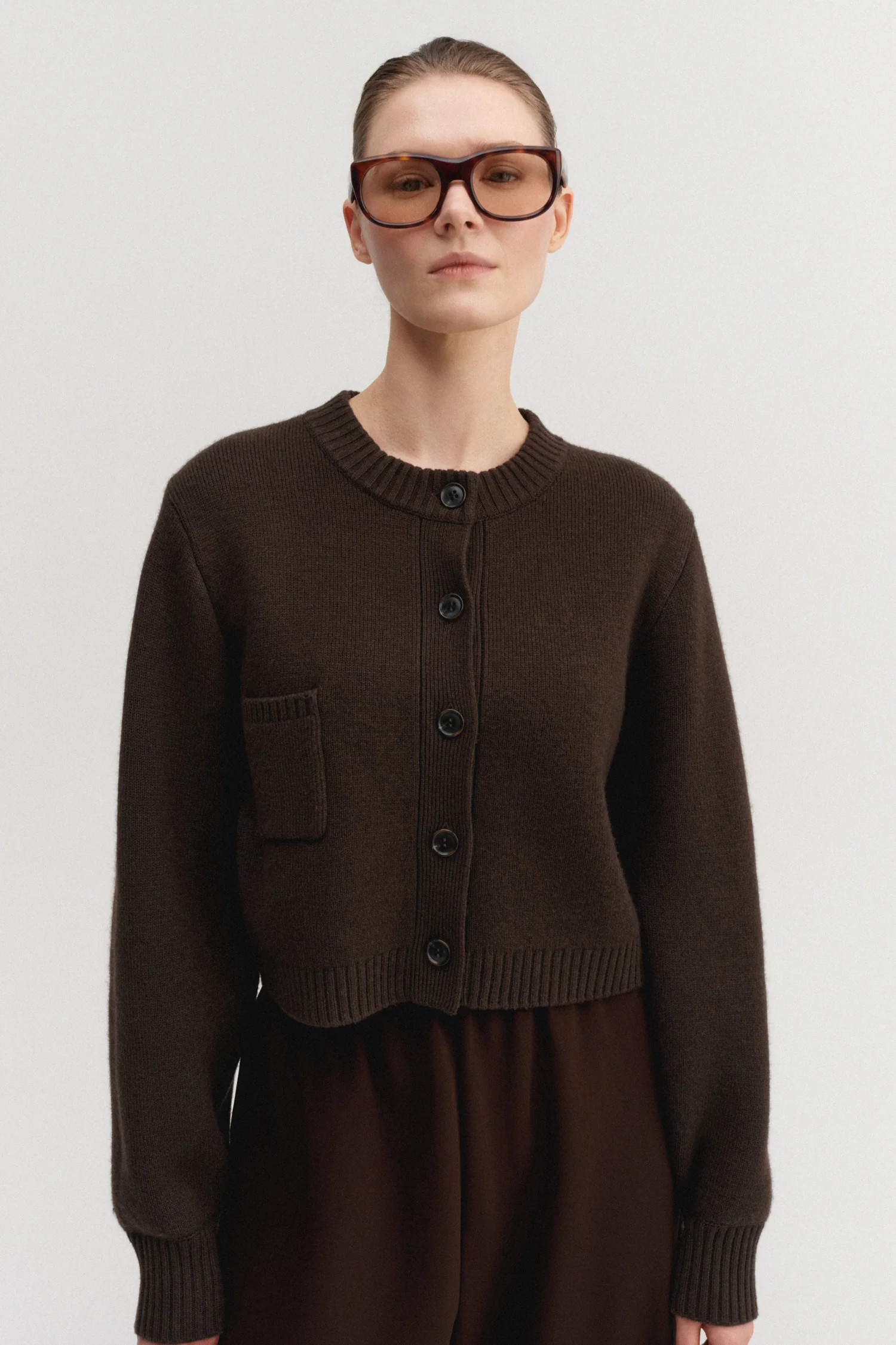 Zozo Cardigan, chocolate | Almada Label