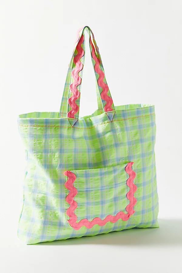 UO Rickrack Tote Bag | Urban Outfitters (US and RoW)