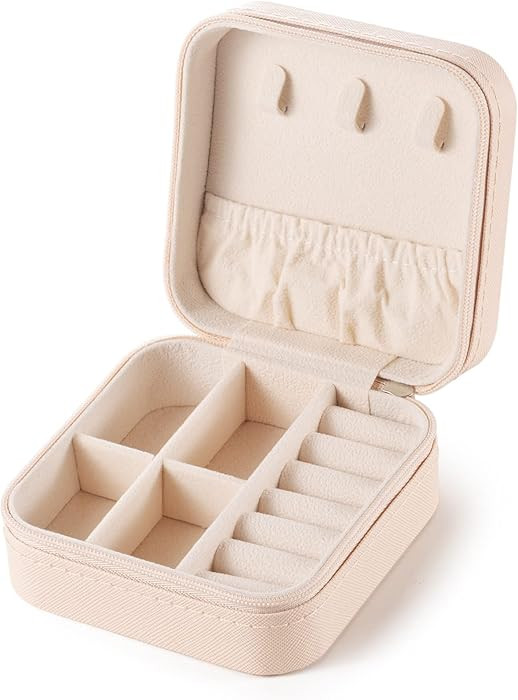 Small Travel Jewelry Case, To Go Portable Jewelry Box, Travel Jewelry Organizer,Portable Jeweller... | Amazon (US)